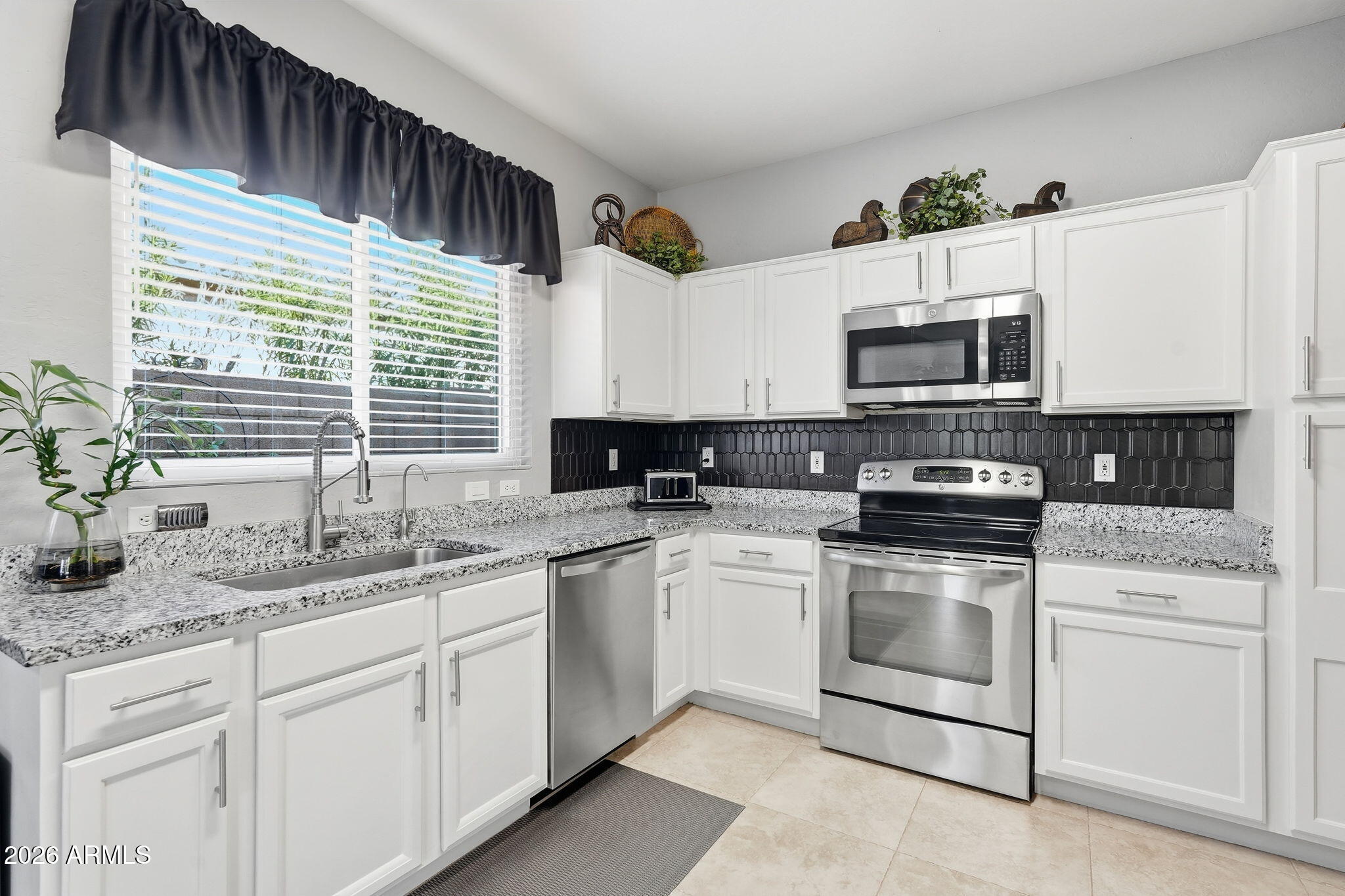 AUGUSTA RANCH - Residential