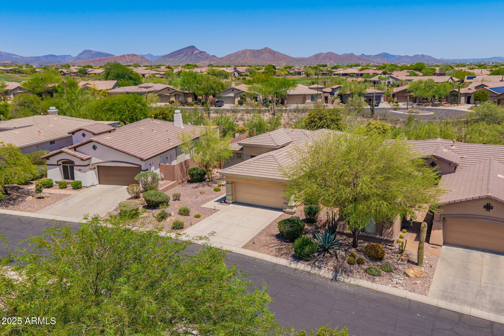 ANTHEM COUNTRY CLUB UNIT 13 EAGLE CHASE - Residential