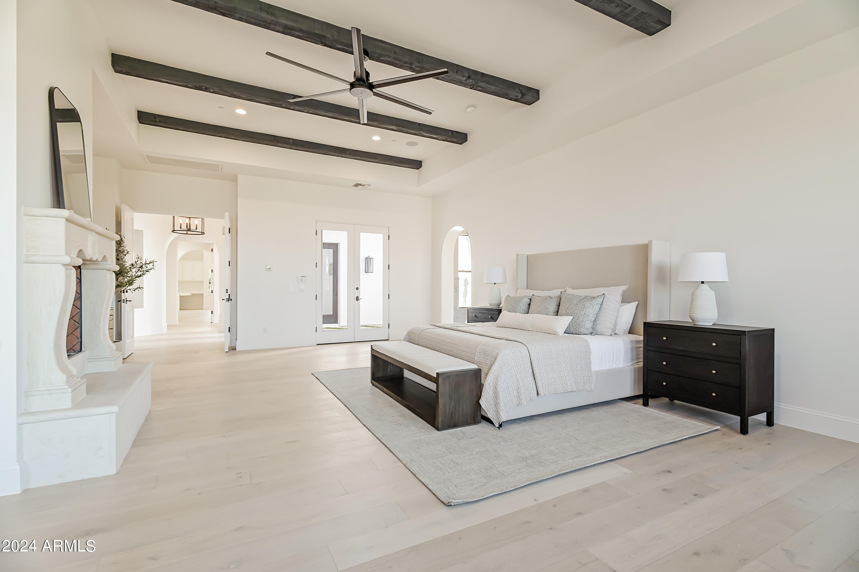 MOUNTAIN VIEW - Residential