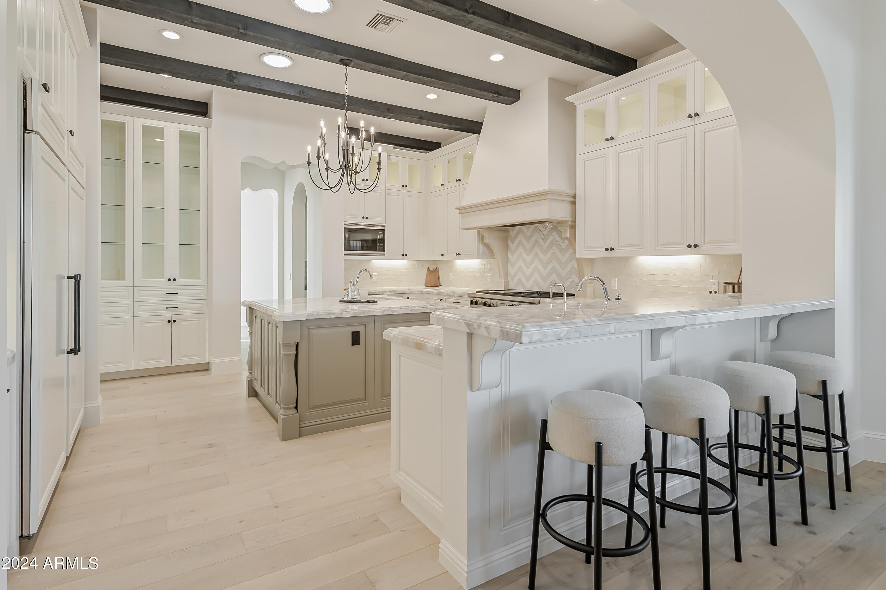 MOUNTAIN VIEW - Residential