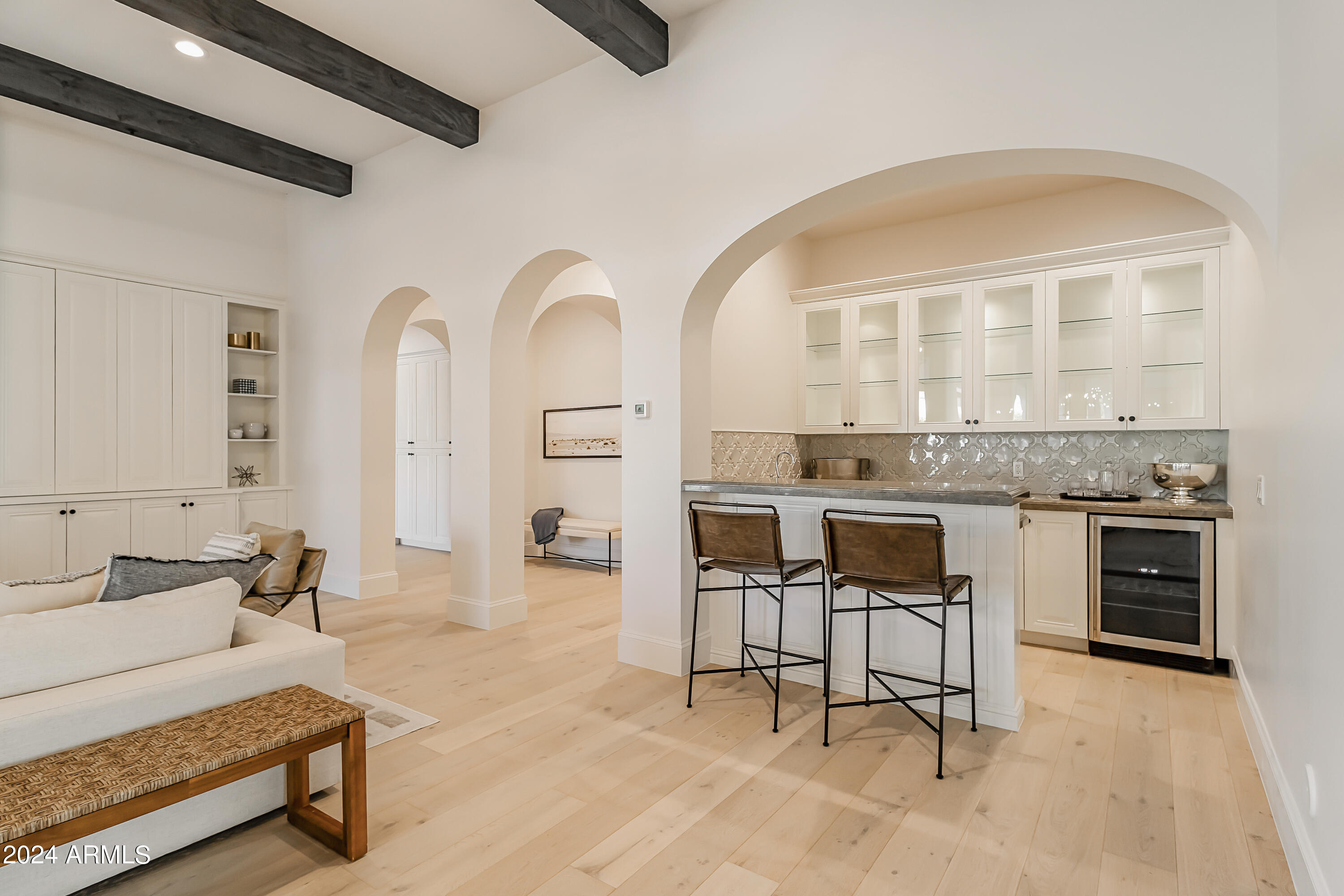 MOUNTAIN VIEW - Residential