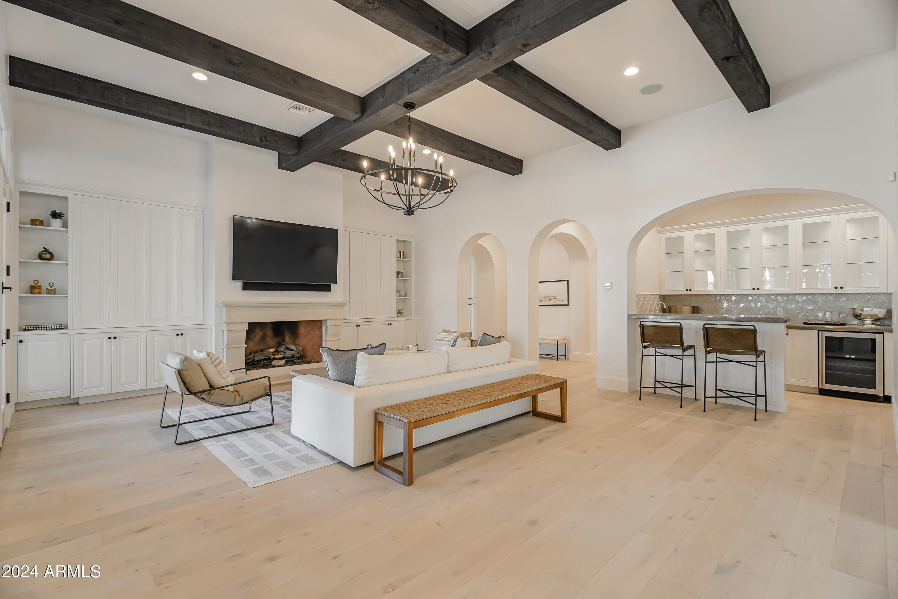 MOUNTAIN VIEW - Residential