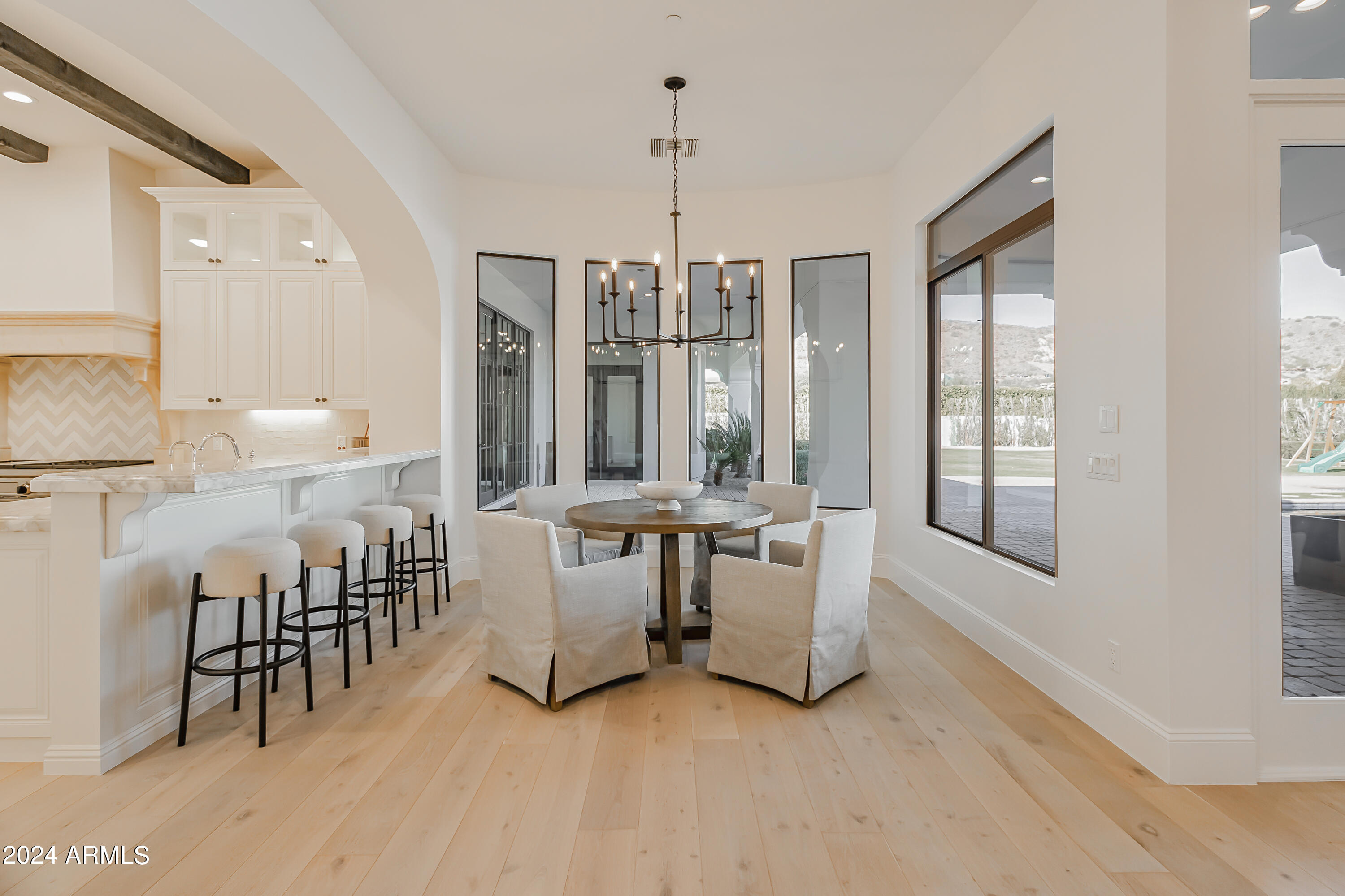 MOUNTAIN VIEW - Residential