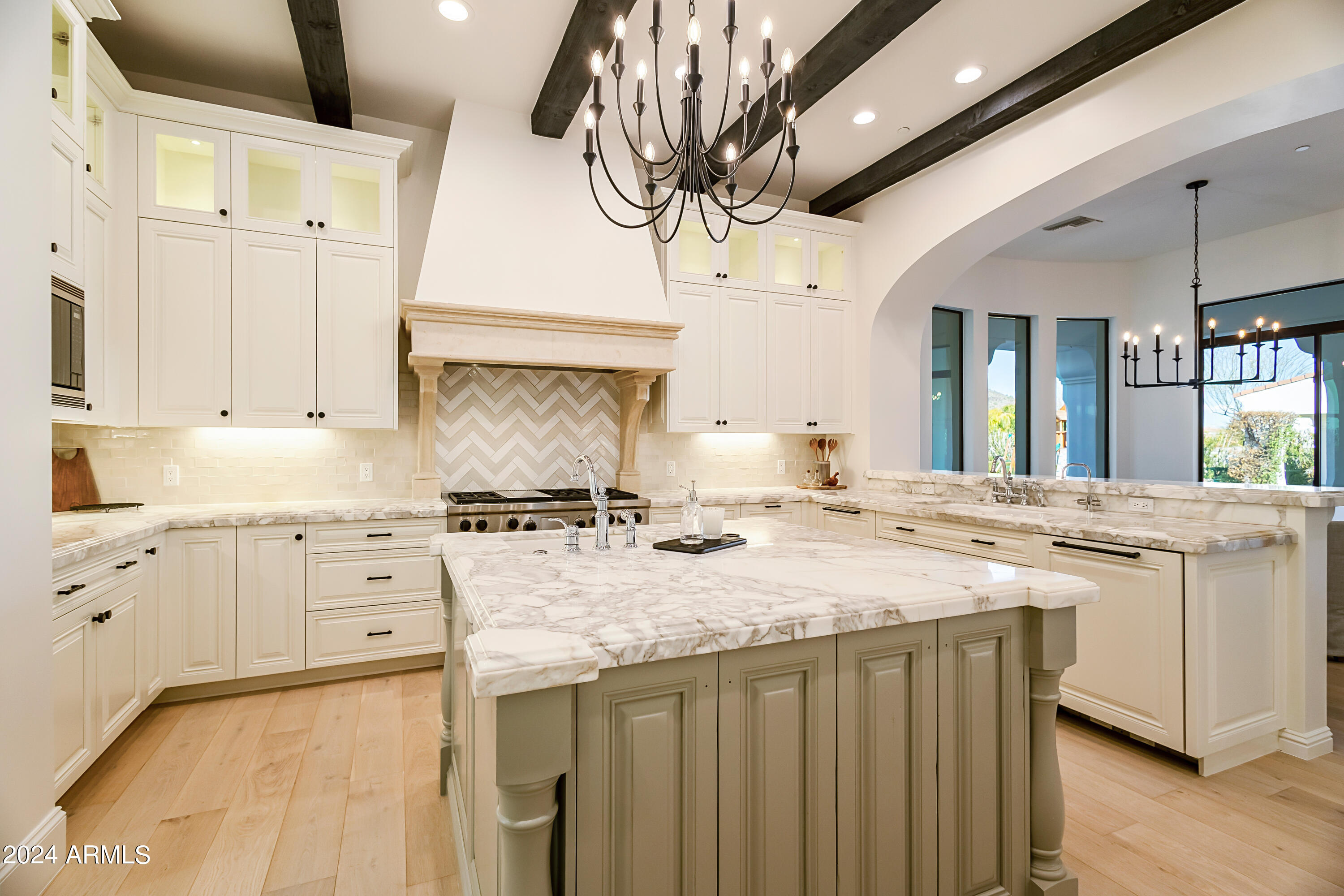 MOUNTAIN VIEW - Residential