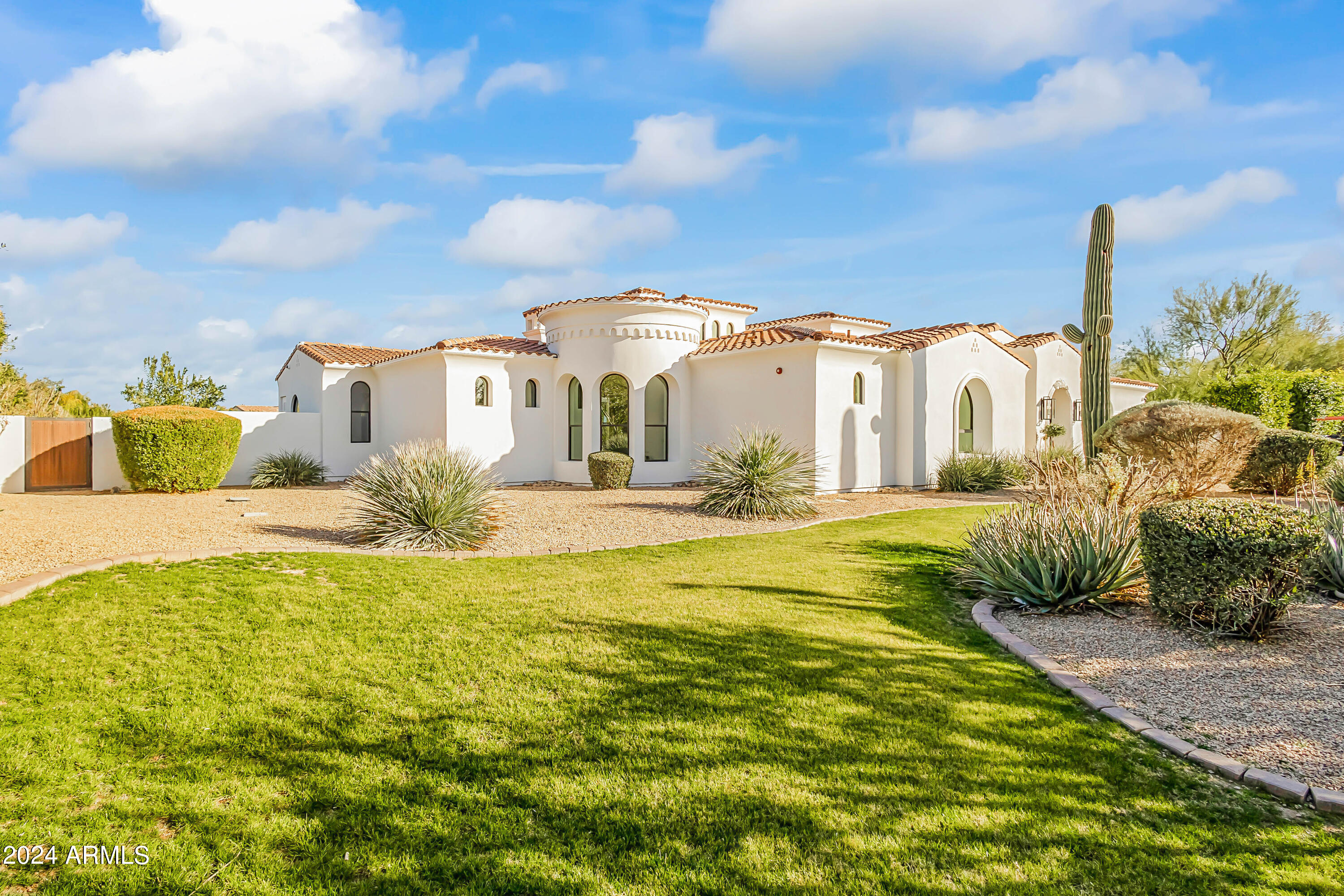 MOUNTAIN VIEW - Residential