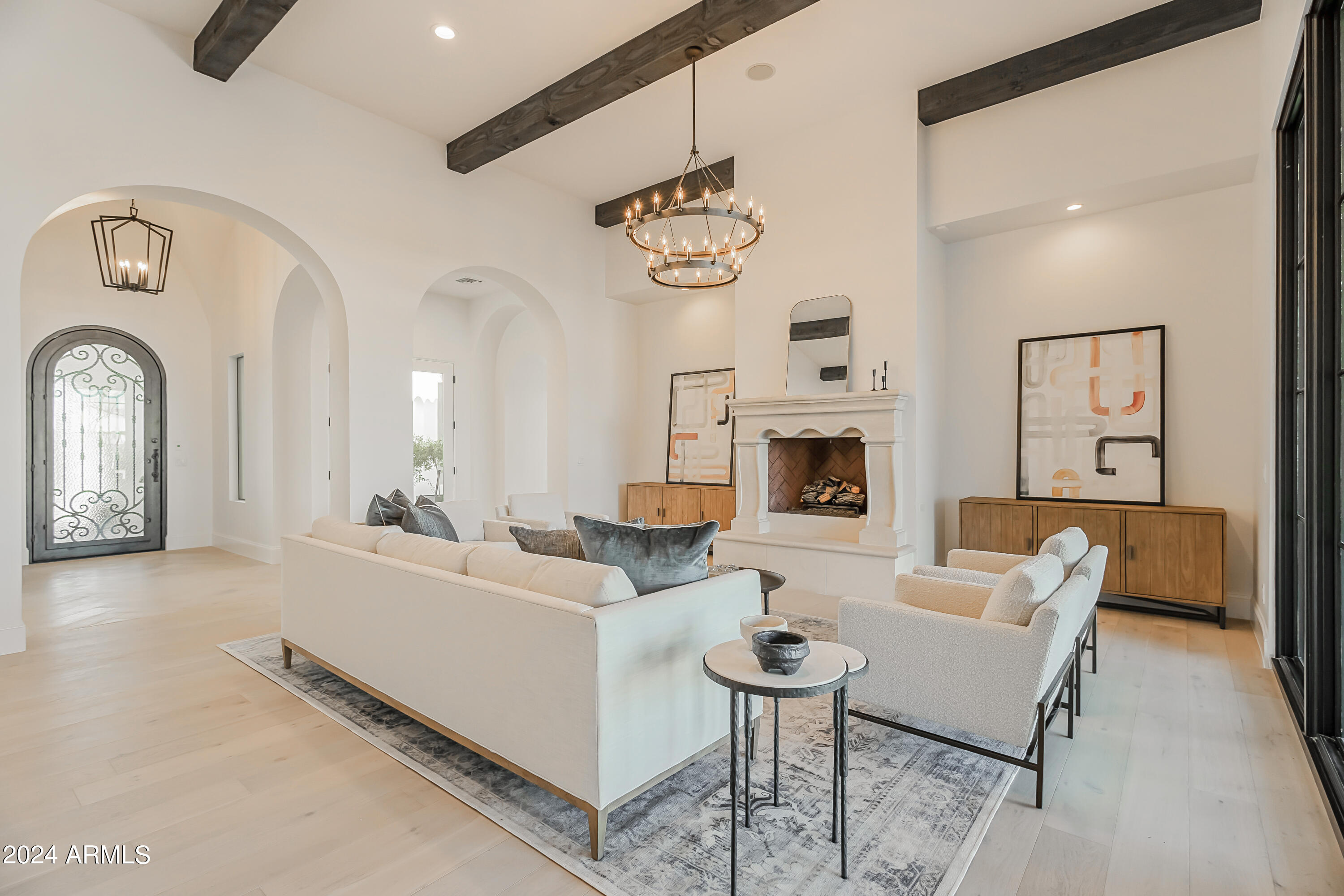 MOUNTAIN VIEW - Residential