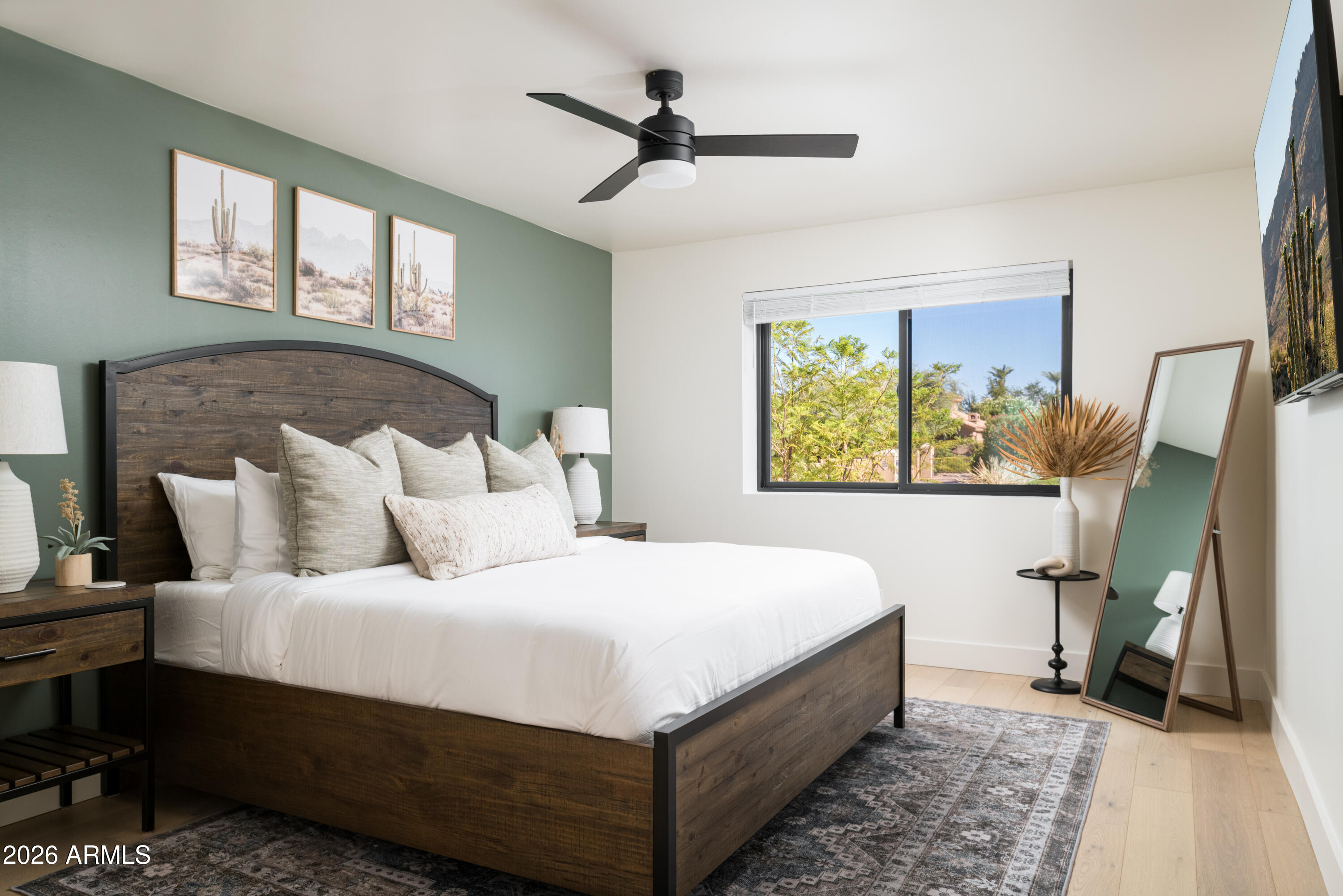 LA TIERRA ESTATES AMD - Residential