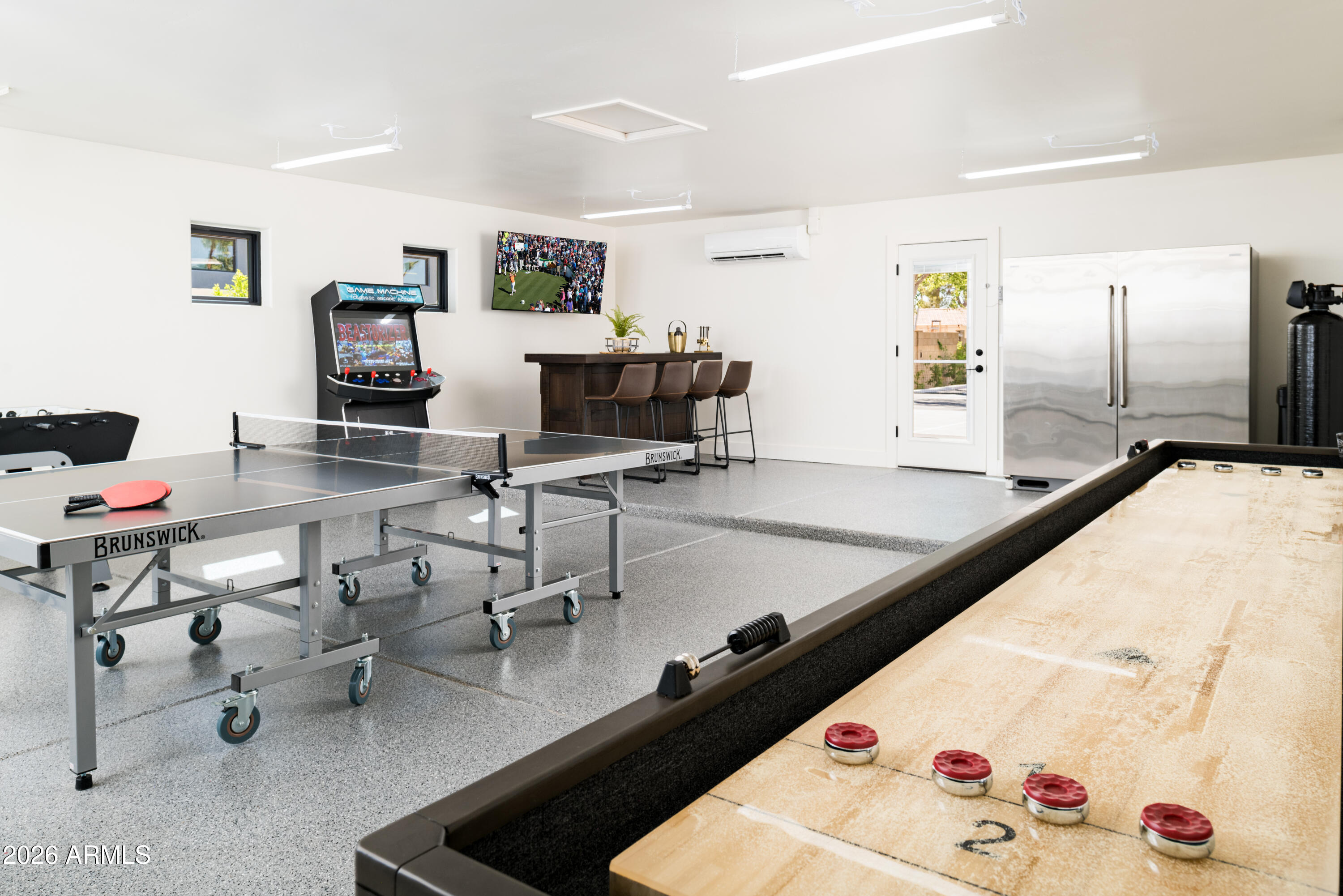 LA TIERRA ESTATES AMD - Residential
