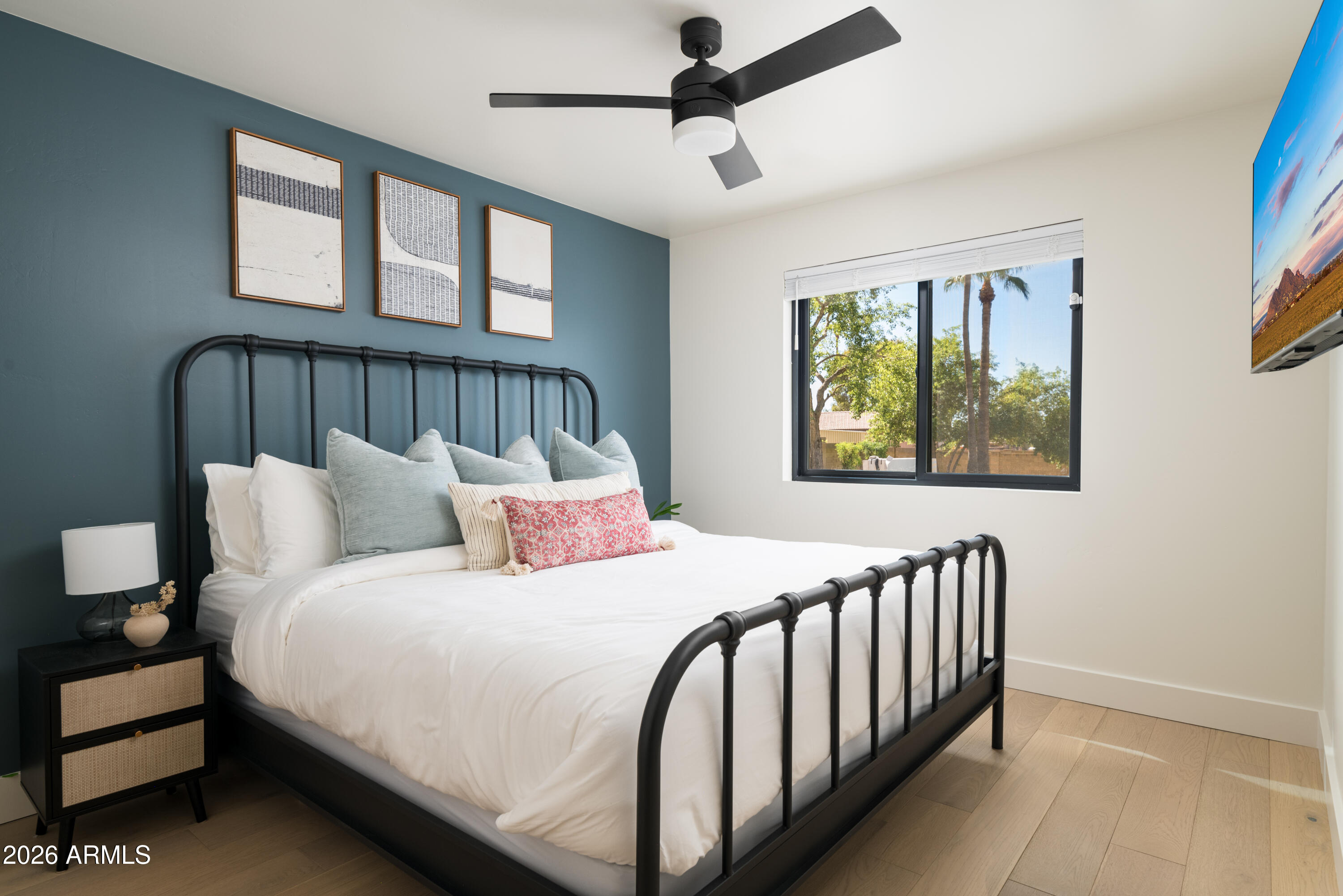 LA TIERRA ESTATES AMD - Residential