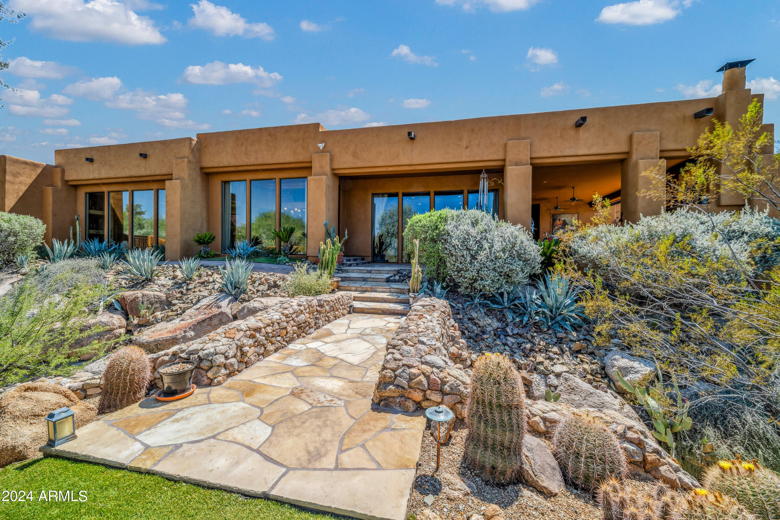 CAREFREE ARIZONA - Residential