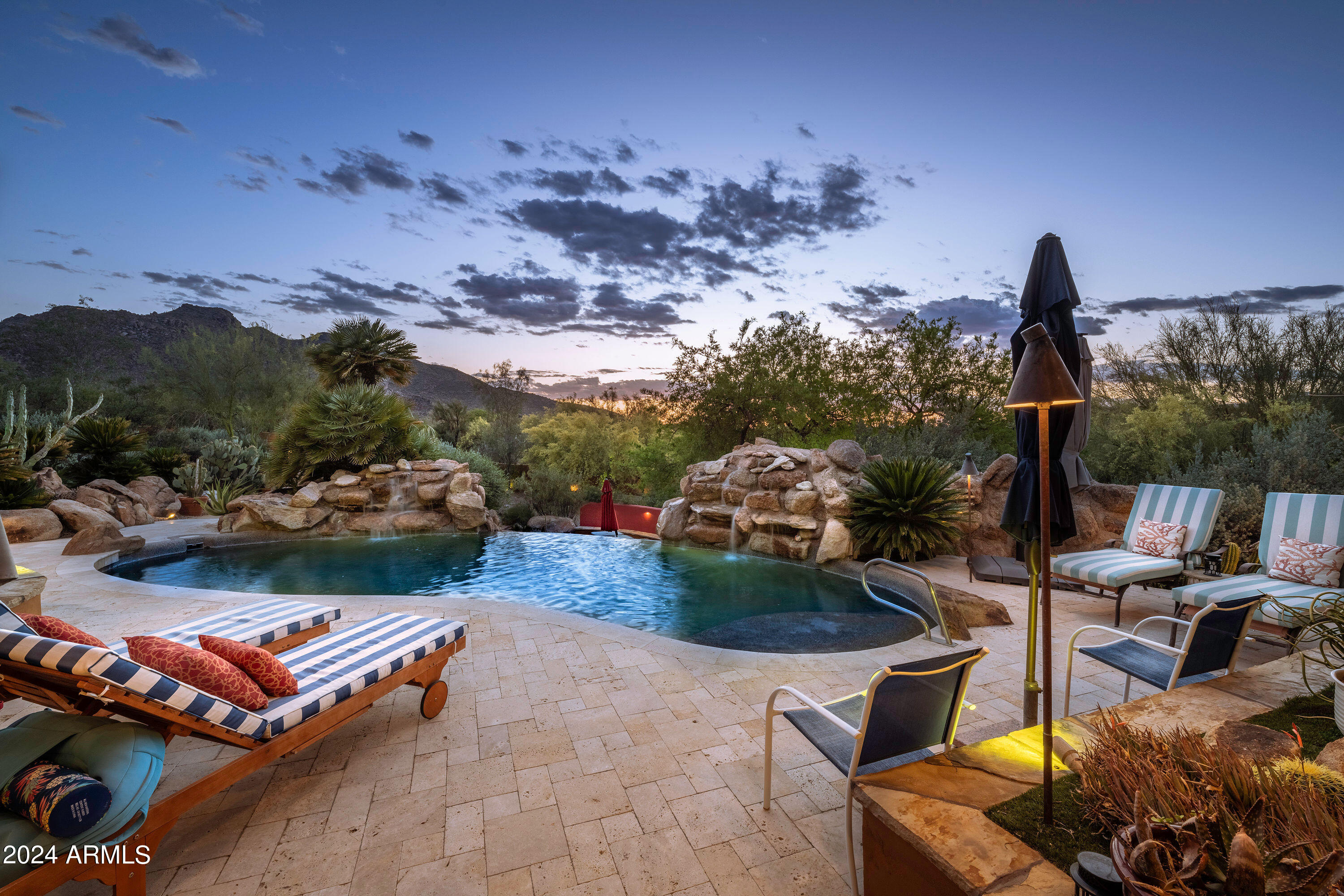 CAREFREE ARIZONA - Residential