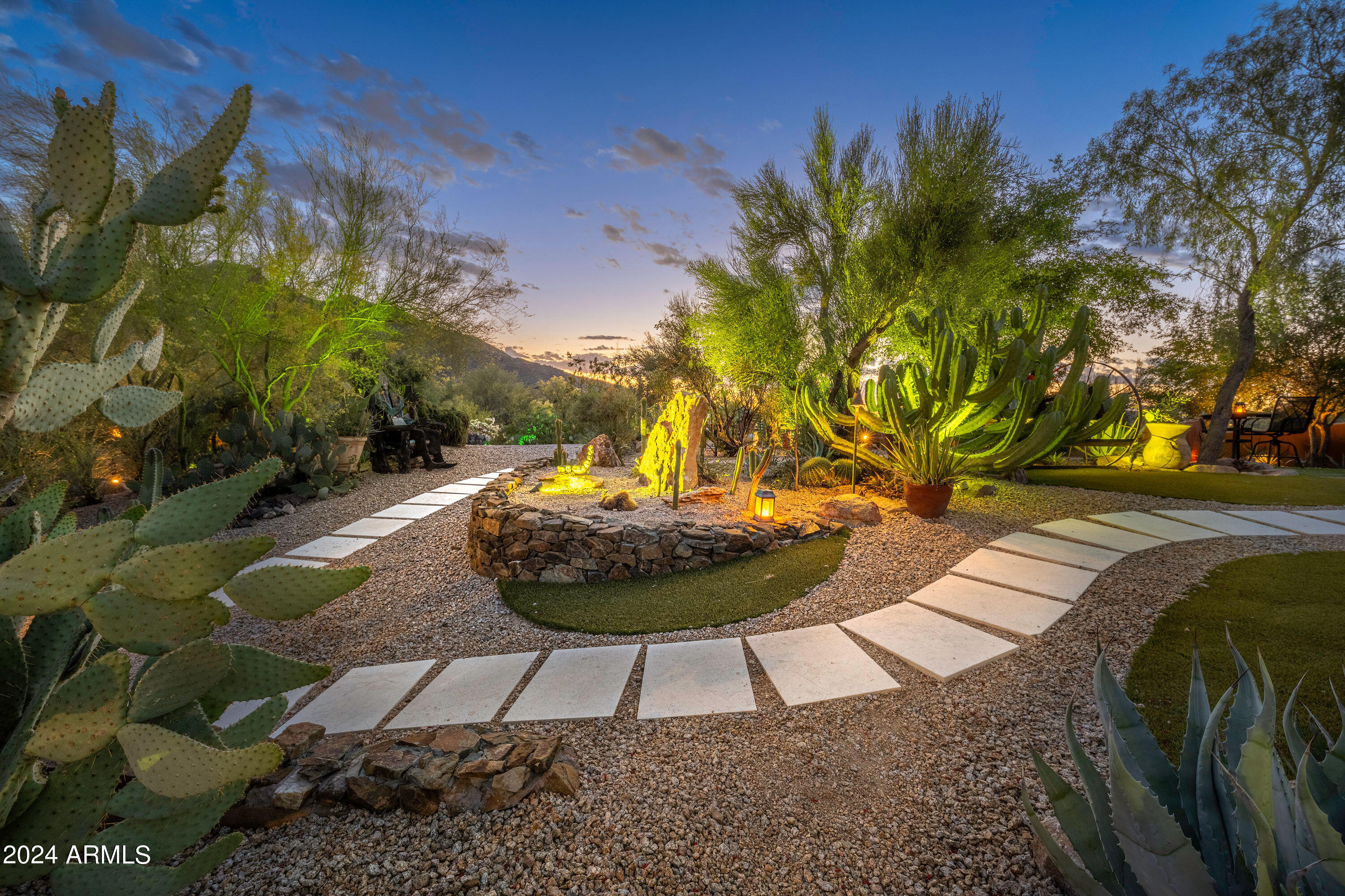 CAREFREE ARIZONA - Residential