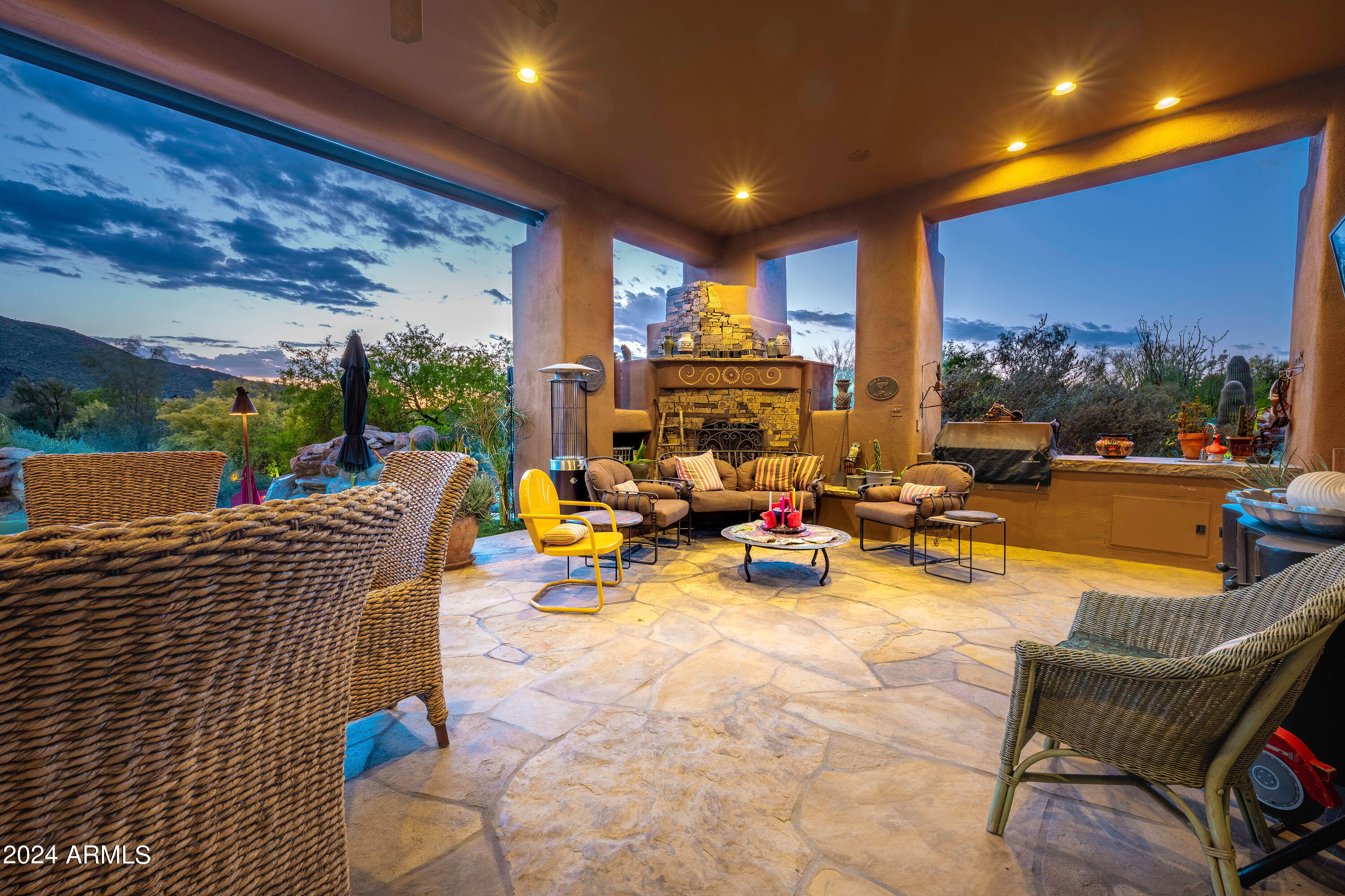 CAREFREE ARIZONA - Residential
