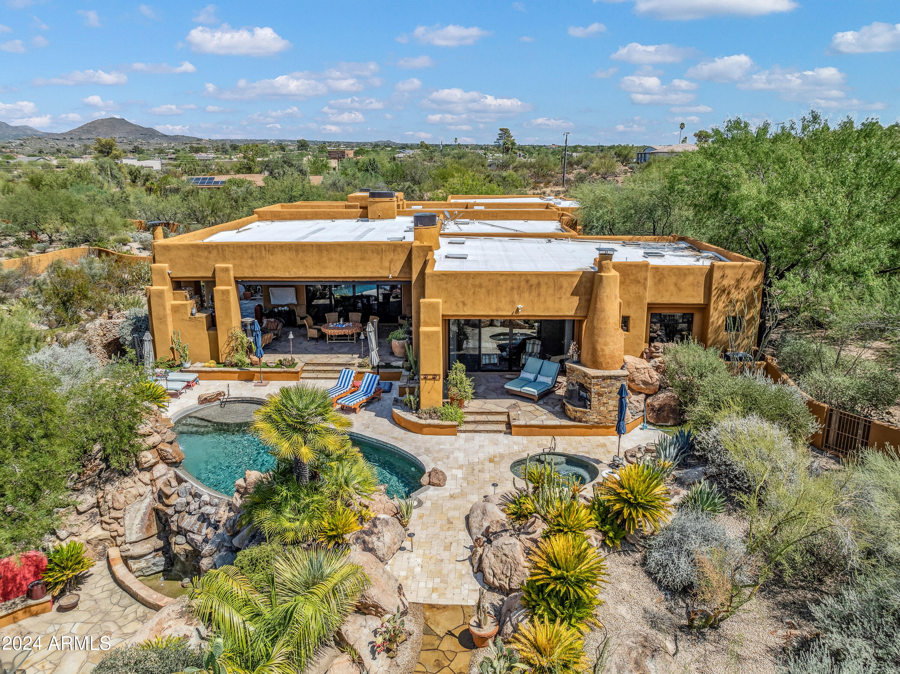 CAREFREE ARIZONA - Residential
