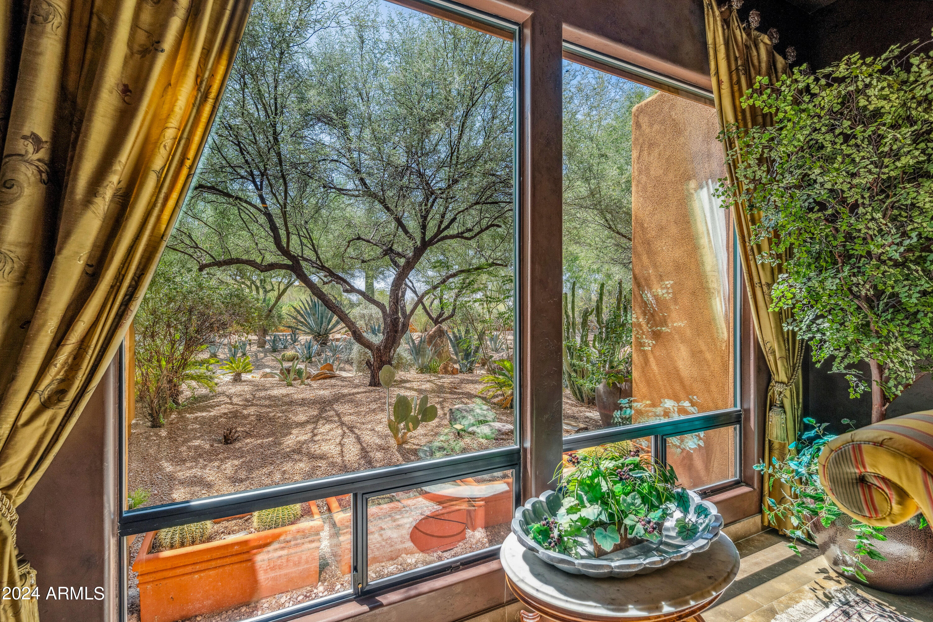 CAREFREE ARIZONA - Residential