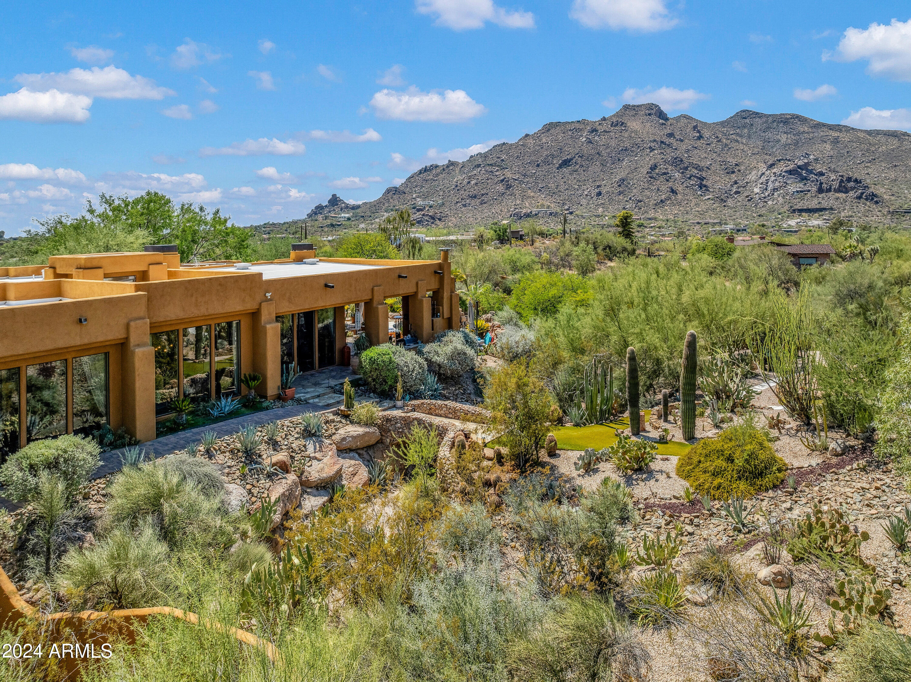 CAREFREE ARIZONA - Residential