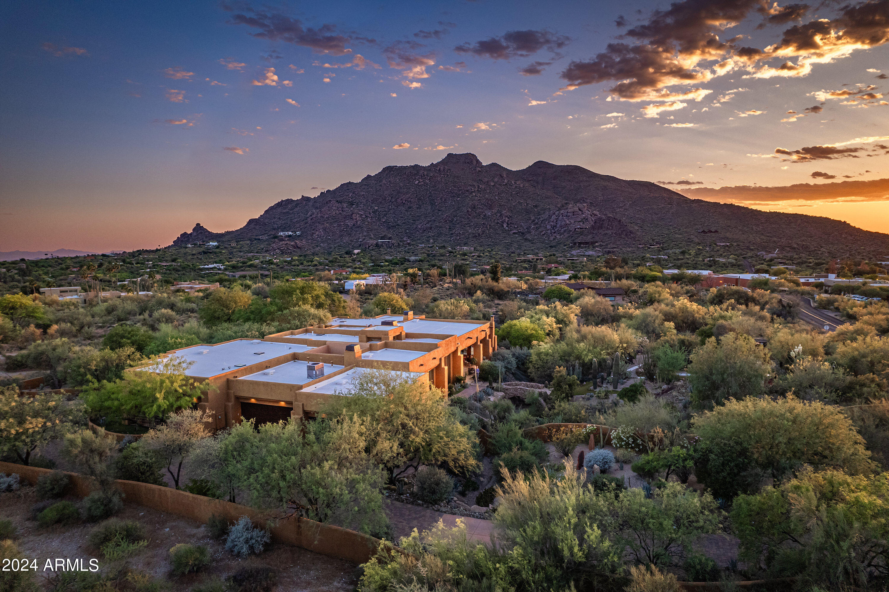 CAREFREE ARIZONA - Residential
