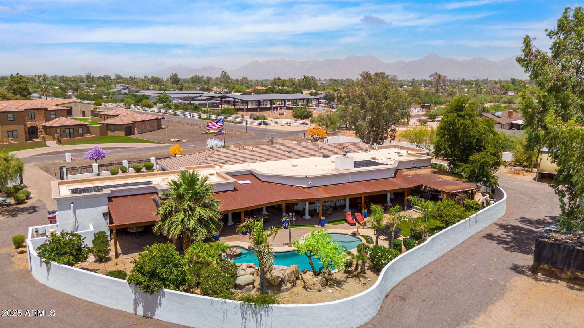 DESERT ESTATES 1 LOTS 1-4, 21-24 - Residential