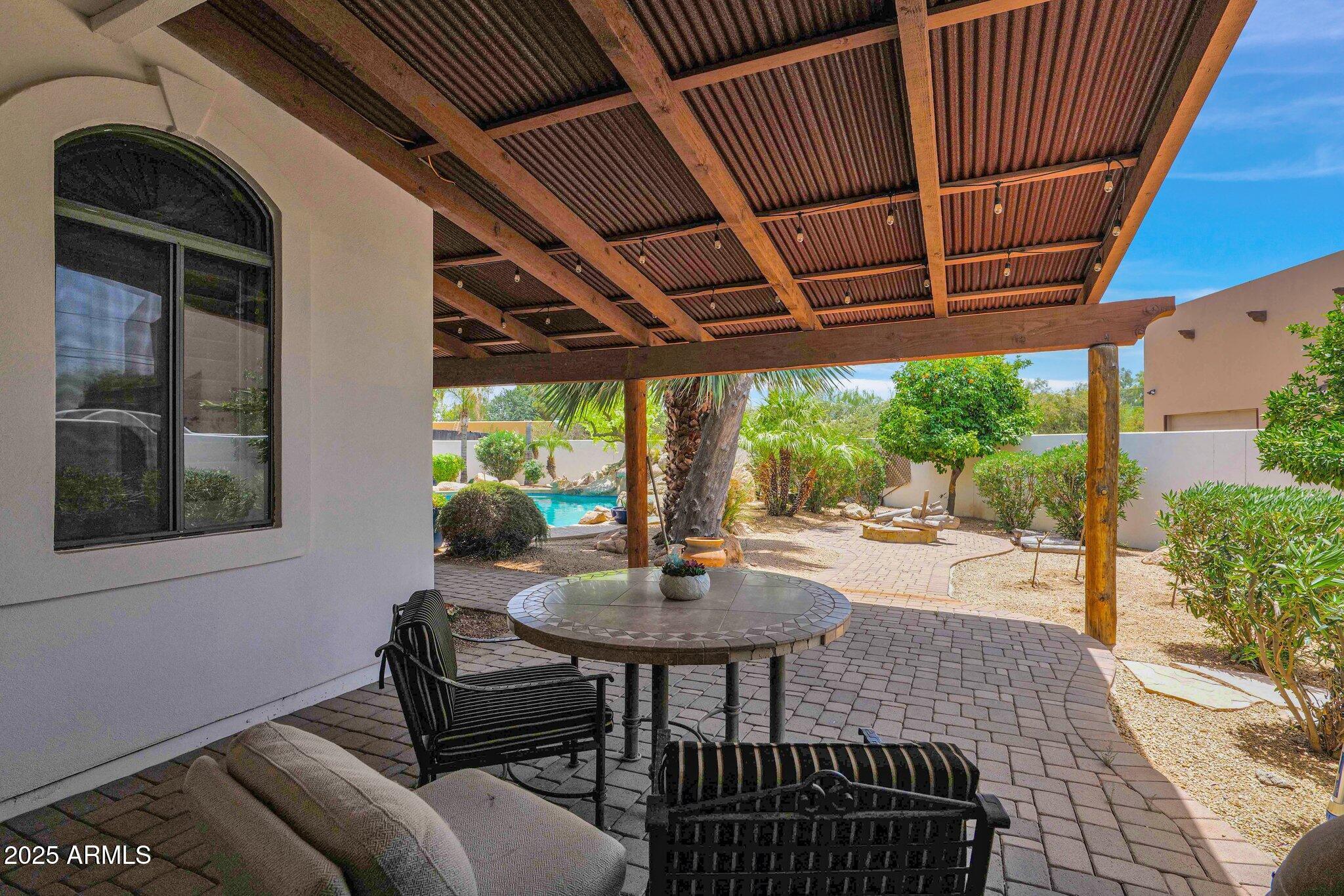DESERT ESTATES 1 LOTS 1-4, 21-24 - Residential
