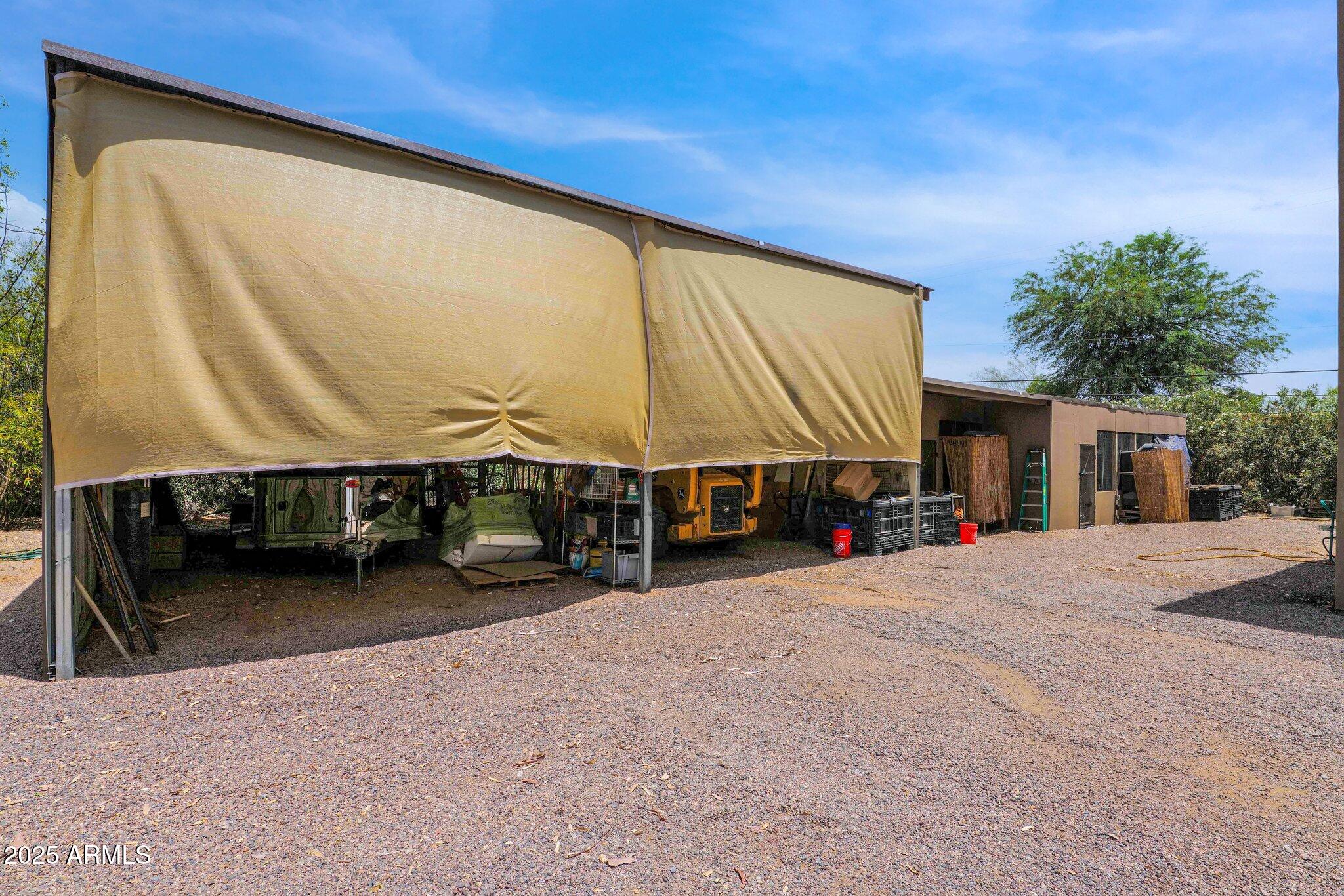 DESERT ESTATES 1 LOTS 1-4, 21-24 - Residential