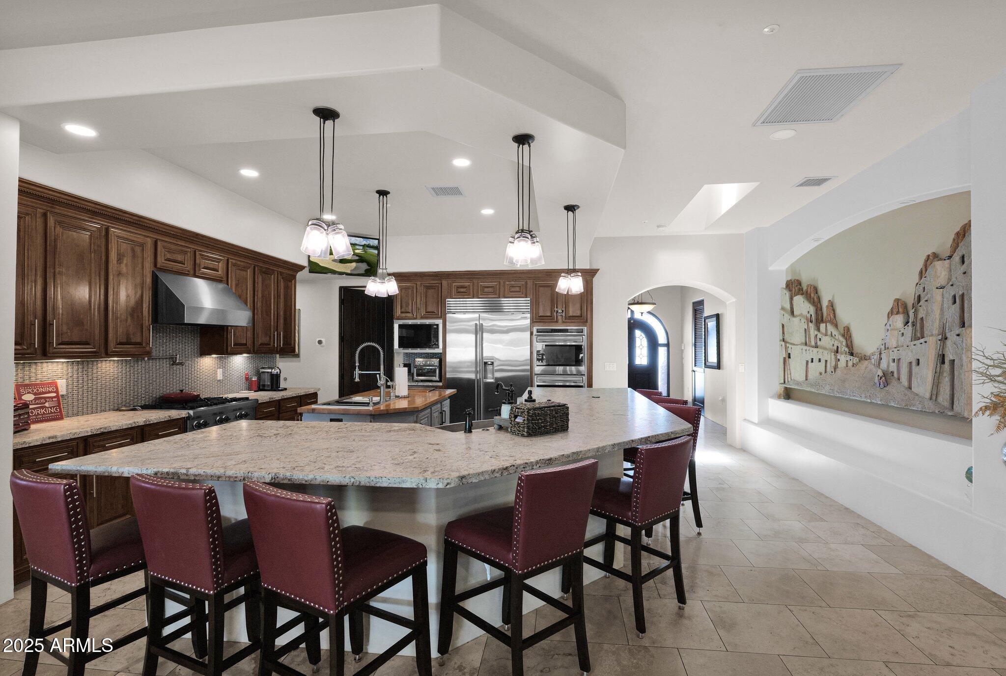 DESERT ESTATES 1 LOTS 1-4, 21-24 - Residential