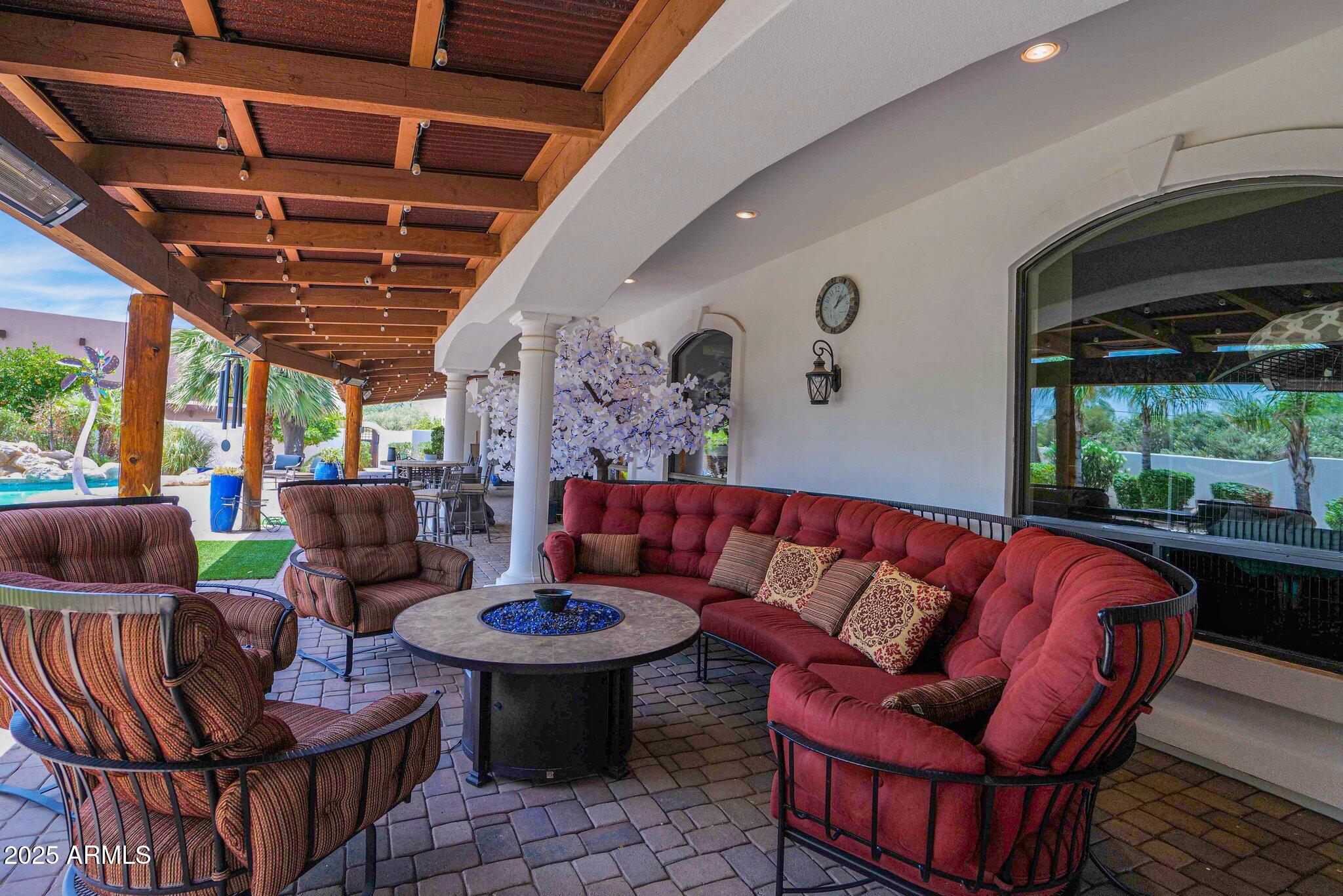 DESERT ESTATES 1 LOTS 1-4, 21-24 - Residential