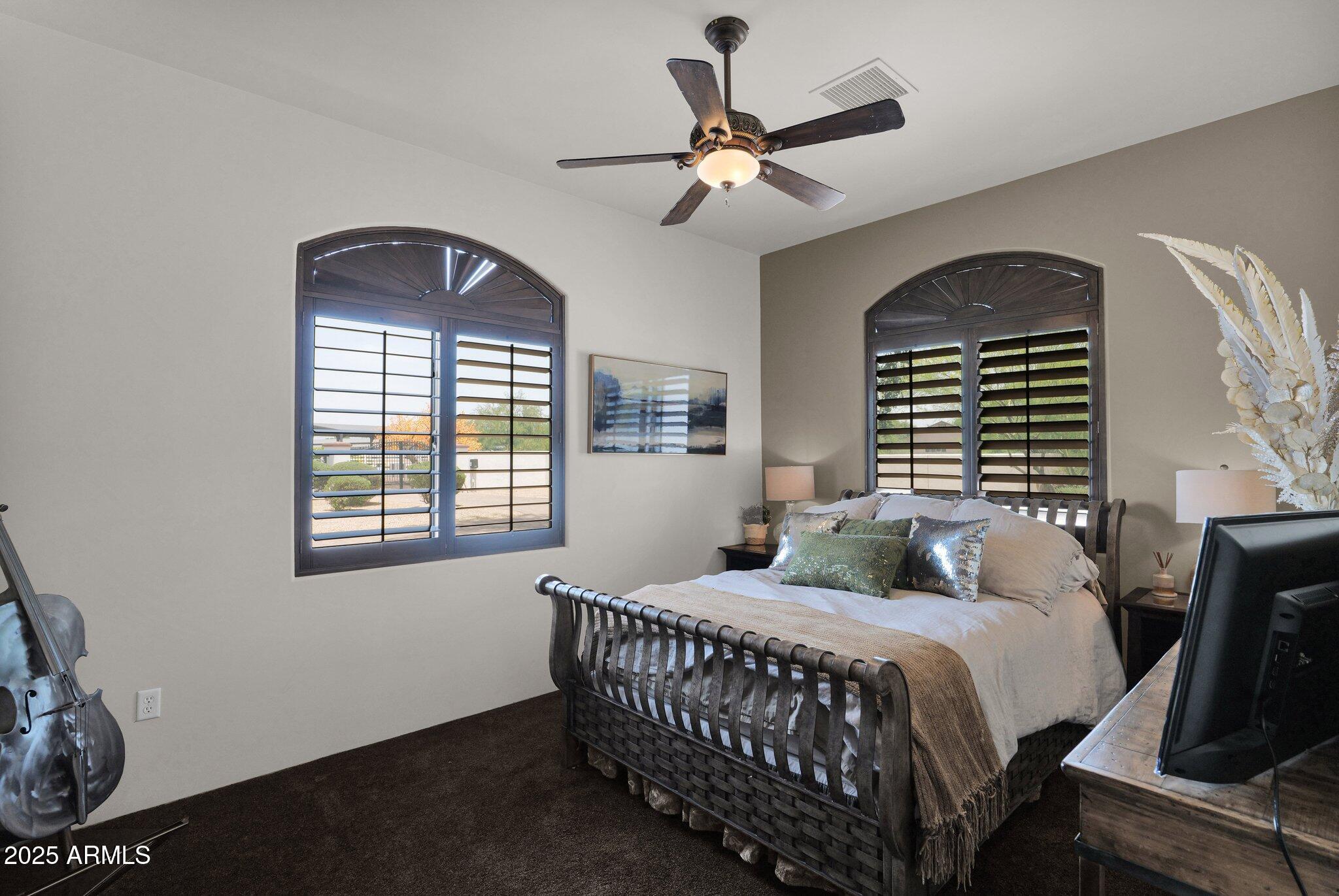 DESERT ESTATES 1 LOTS 1-4, 21-24 - Residential