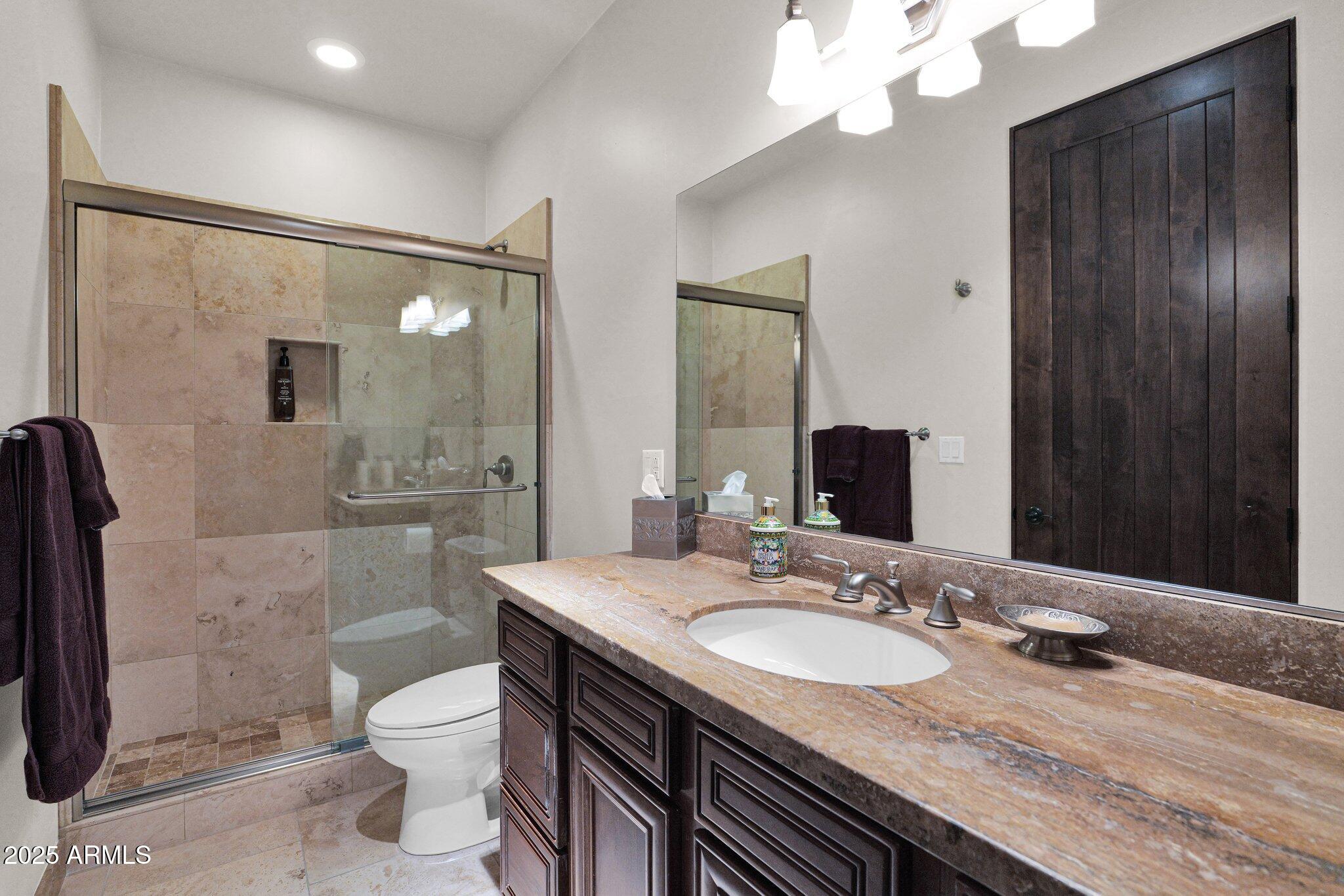 DESERT ESTATES 1 LOTS 1-4, 21-24 - Residential