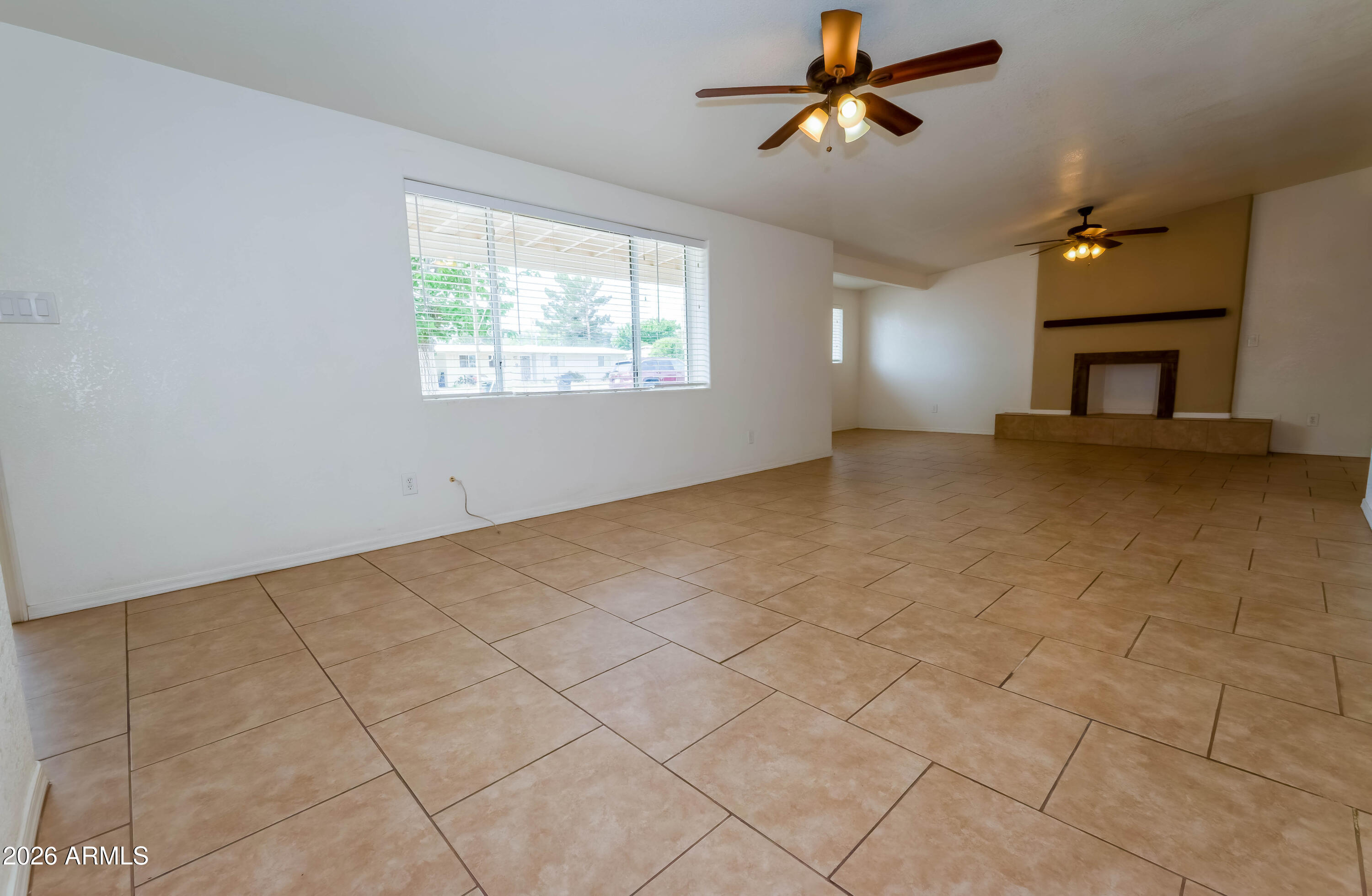 GARDEN CANYON 3 - Residential