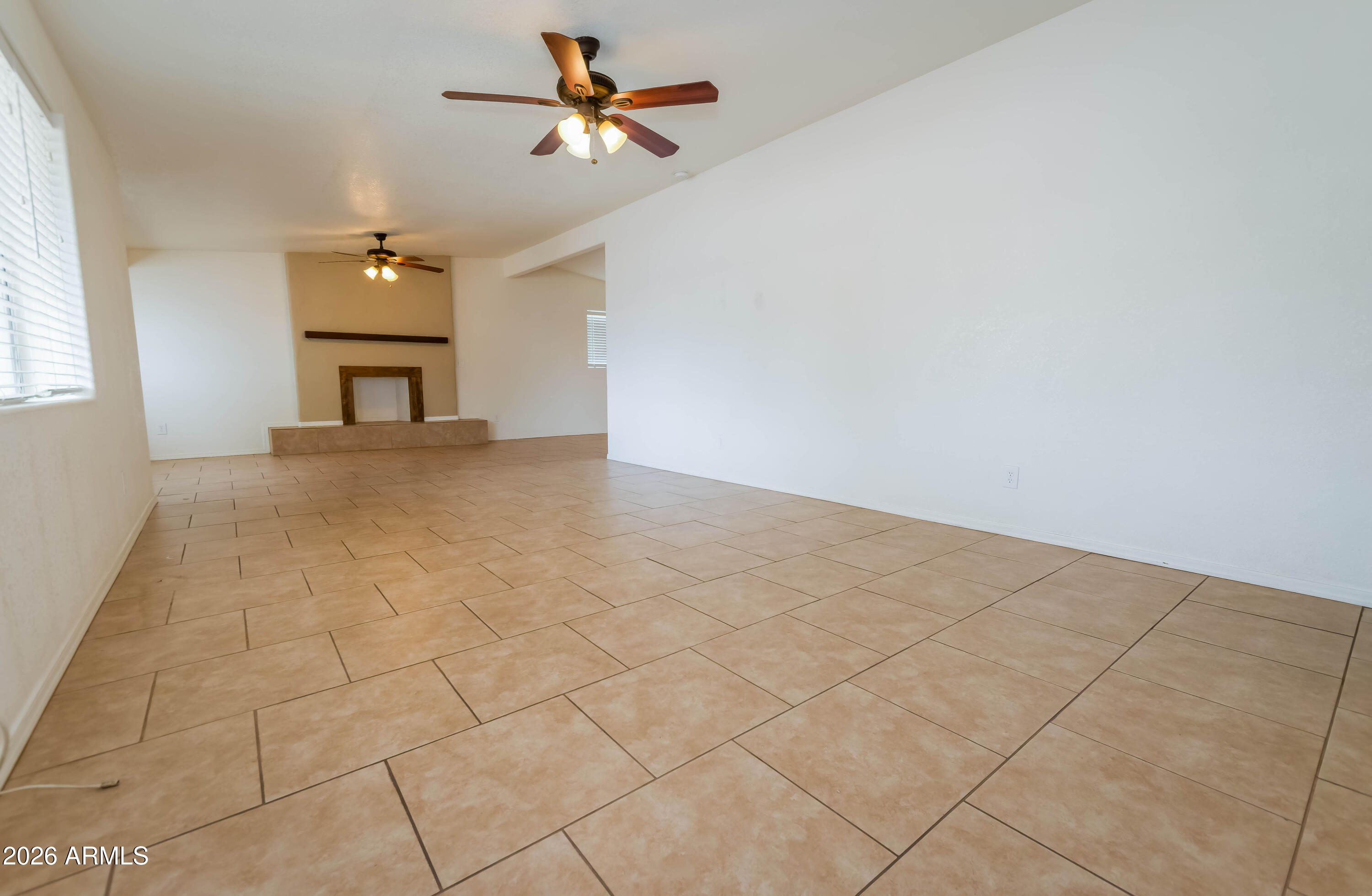 GARDEN CANYON 3 - Residential