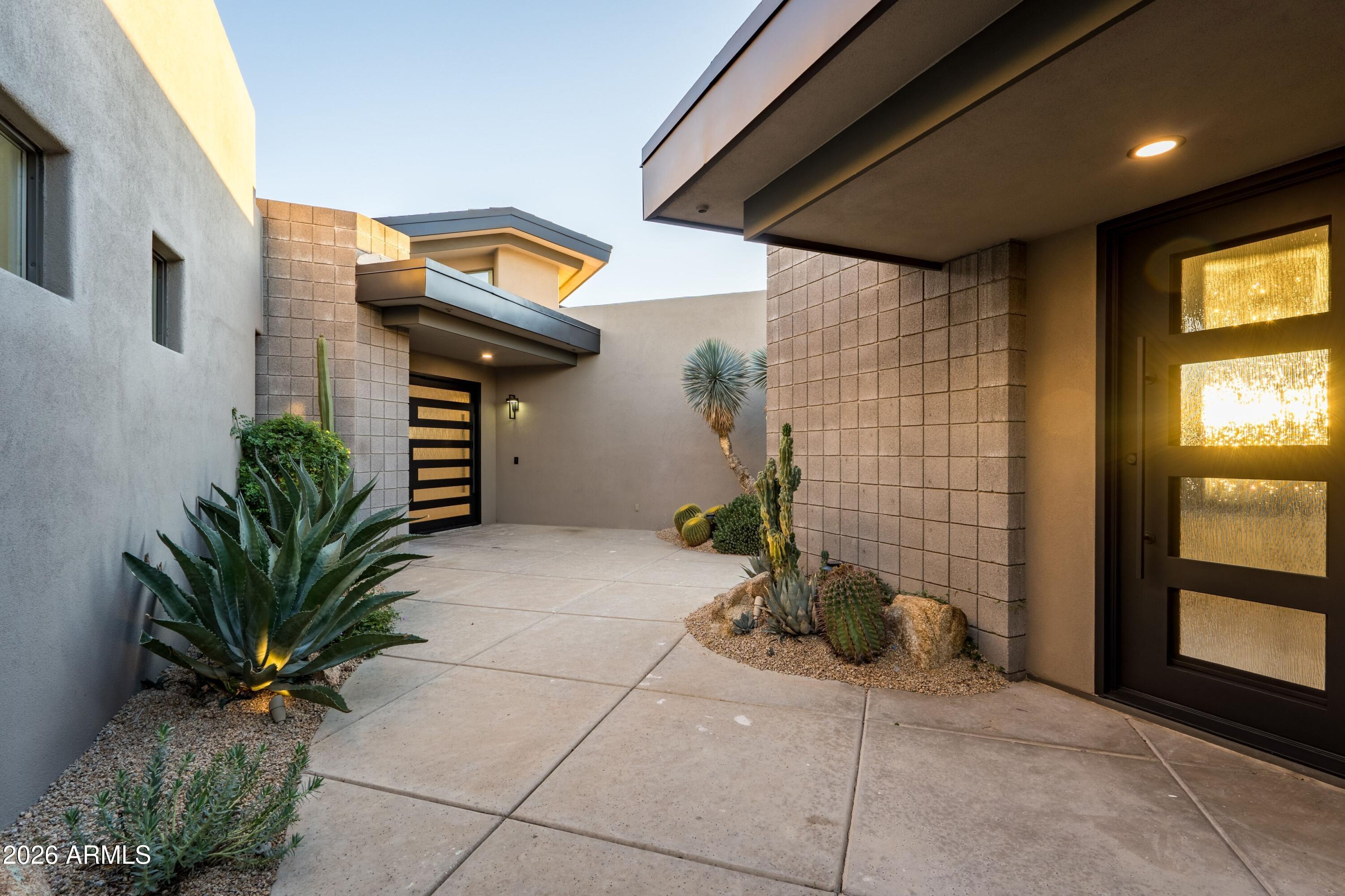 DESERT MOUNTAIN - Residential