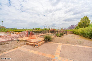 ARROYO HEIGHTS - Residential