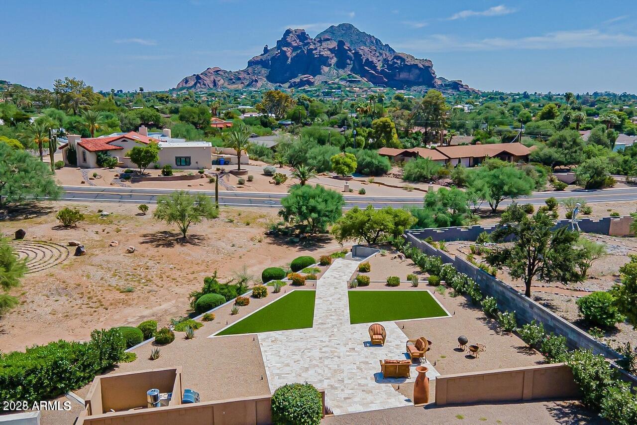 ARROYO HEIGHTS - Residential