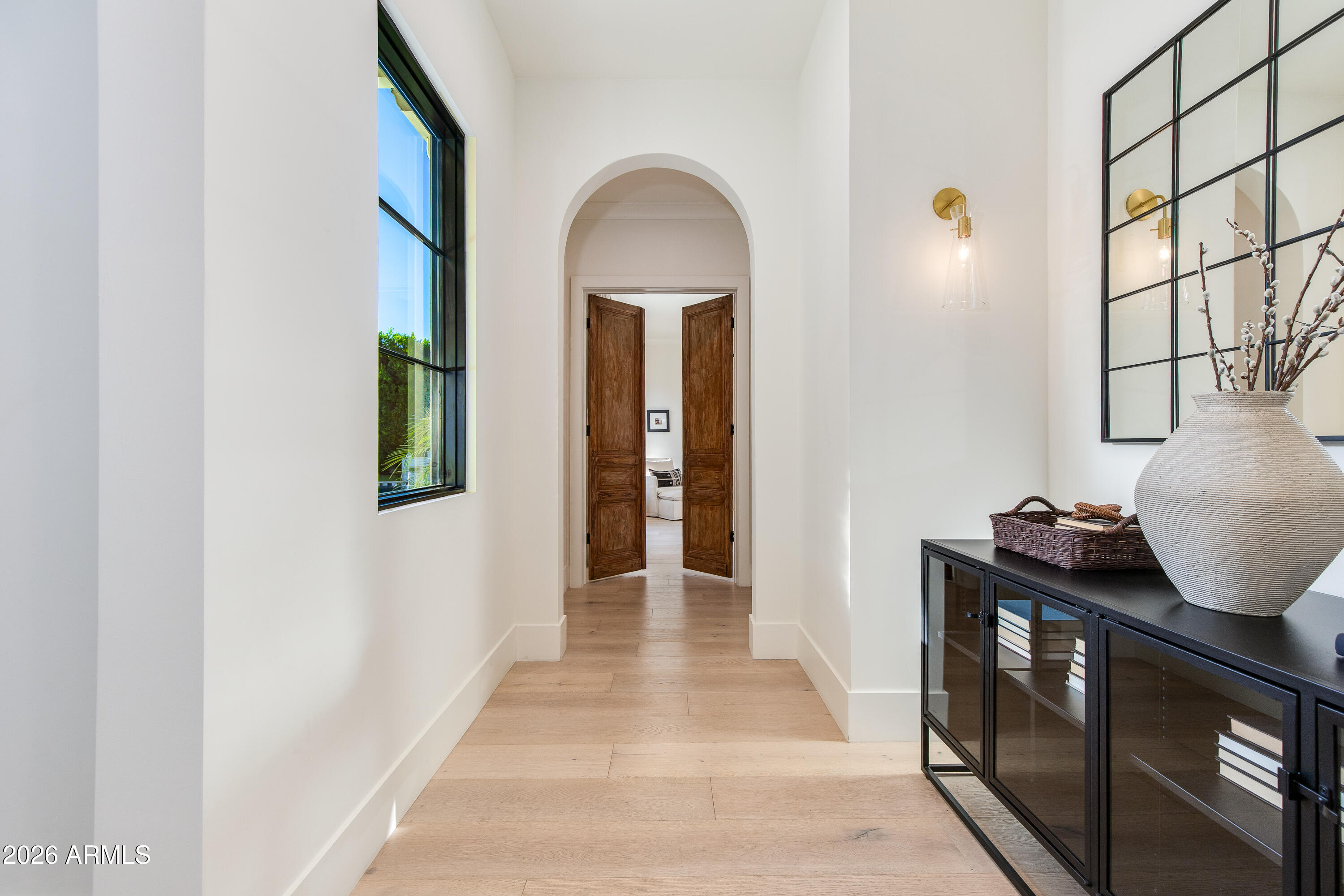 CASA DE CAMELBACK - Residential