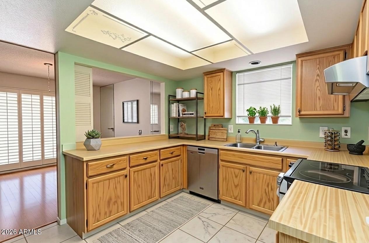 SUN LAKES UNIT 18 - Residential
