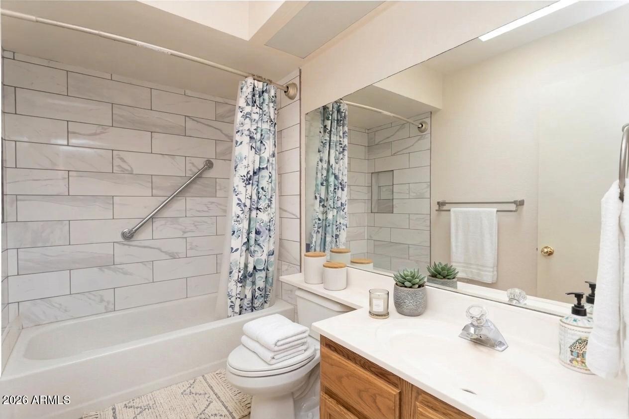 SUN LAKES UNIT 18 - Residential
