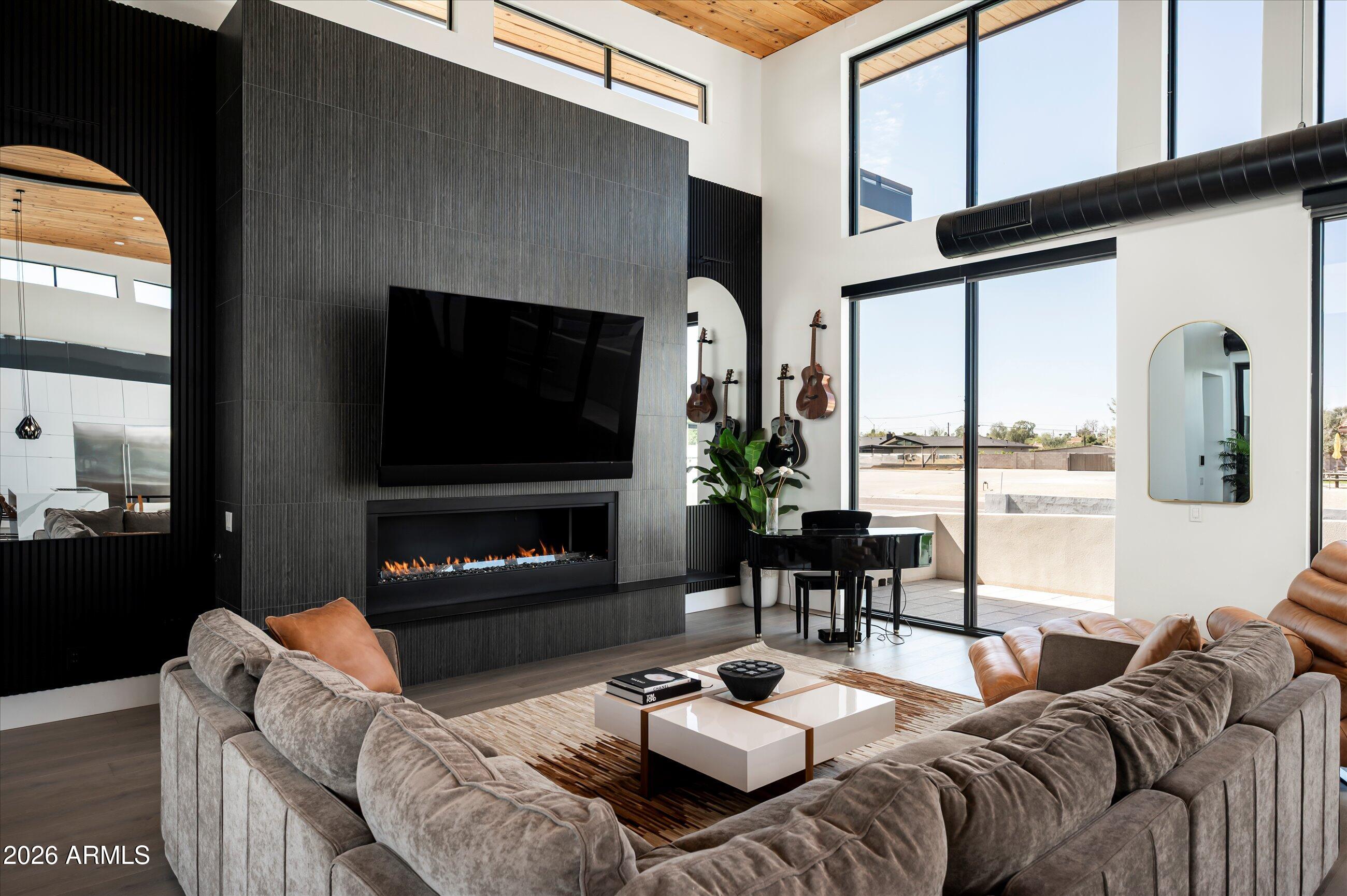 DESERT ESTATES 4 - Residential