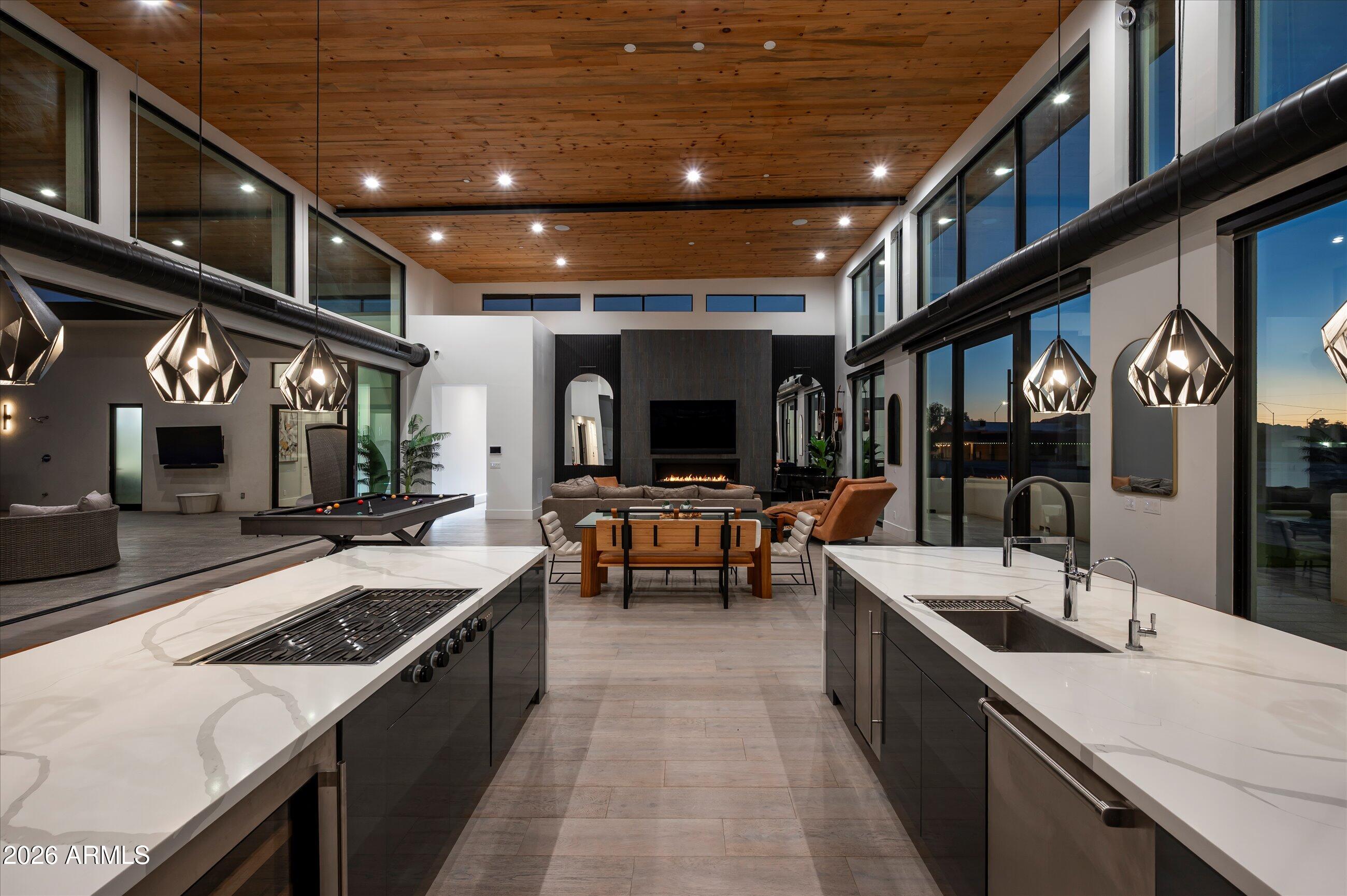 DESERT ESTATES 4 - Residential