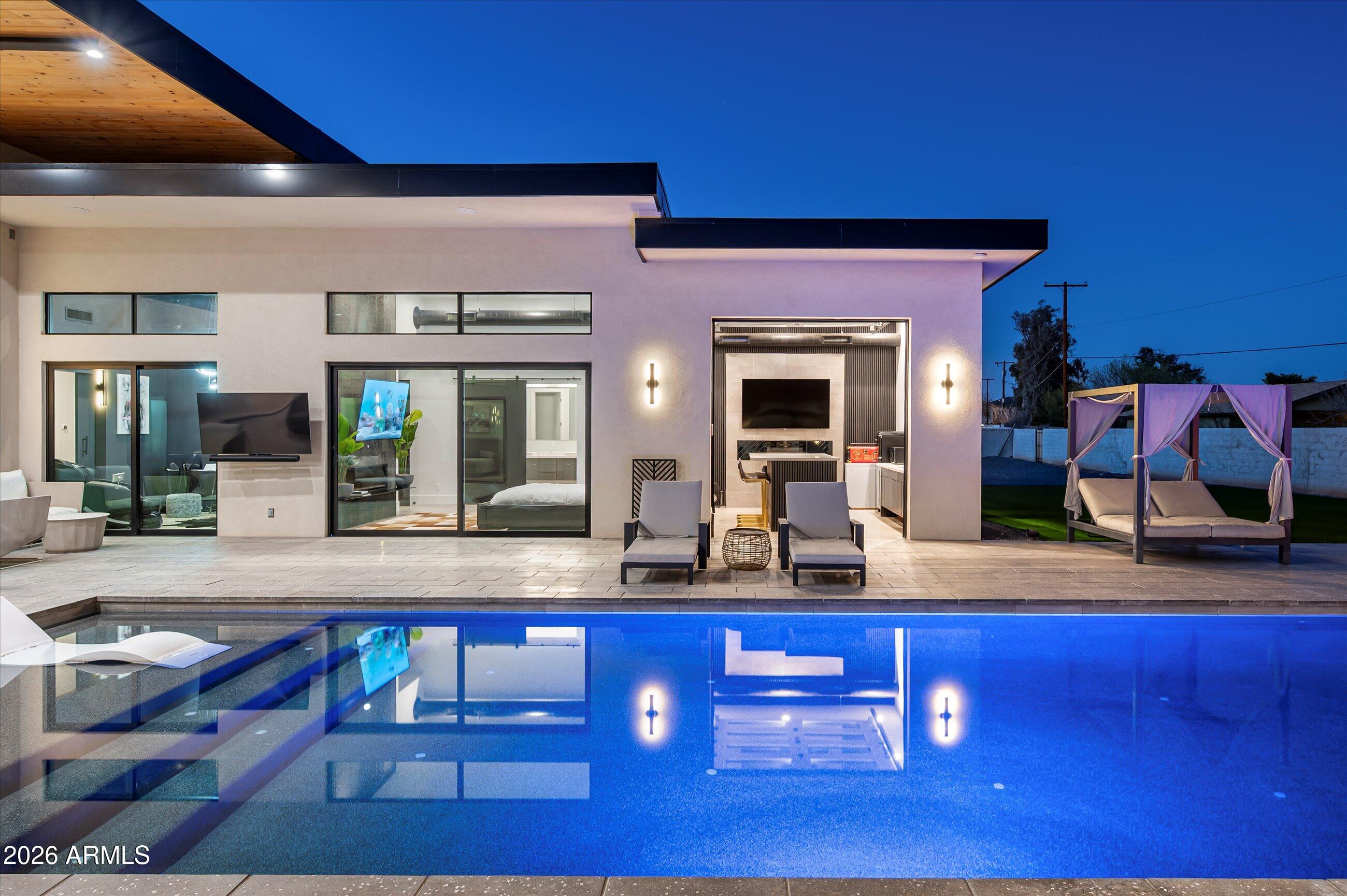 DESERT ESTATES 4 - Residential
