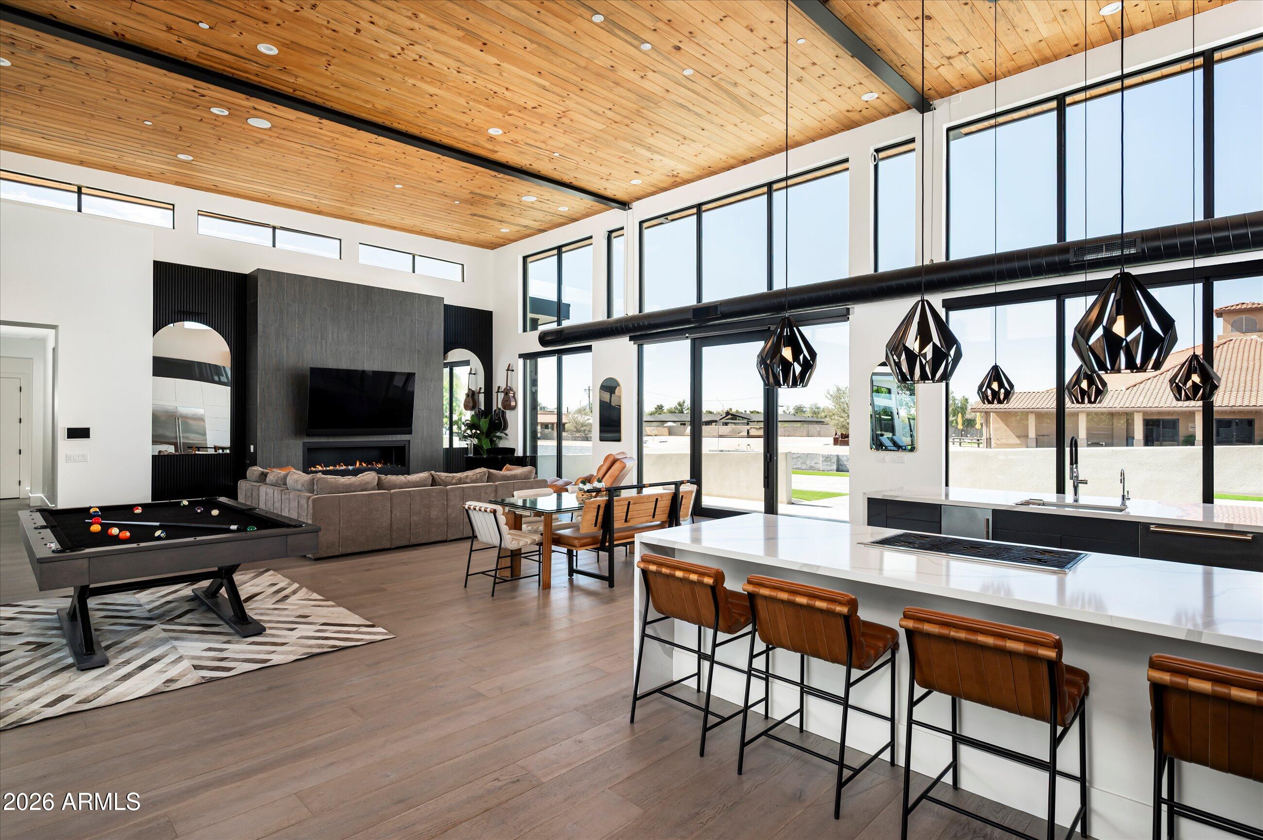 DESERT ESTATES 4 - Residential