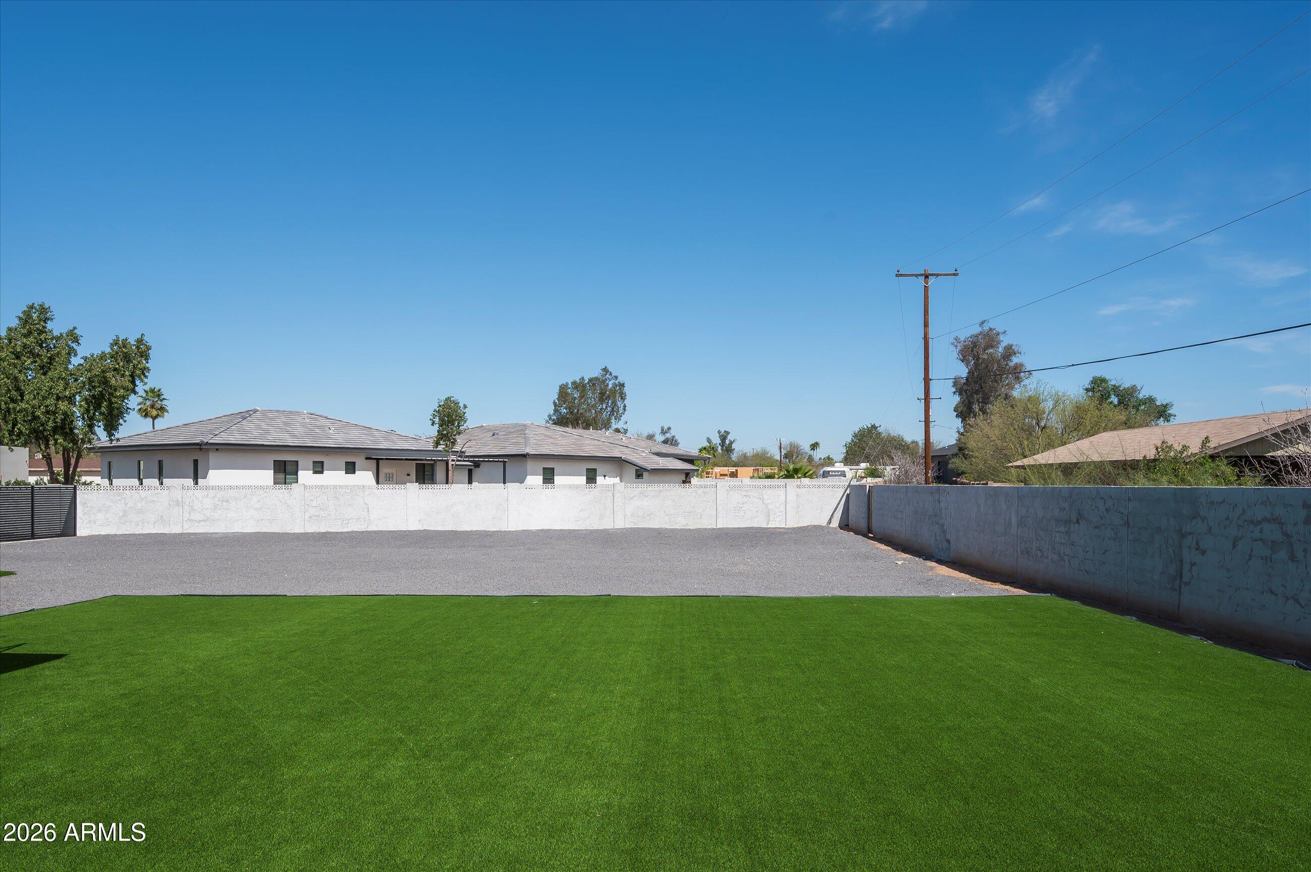 DESERT ESTATES 4 - Residential