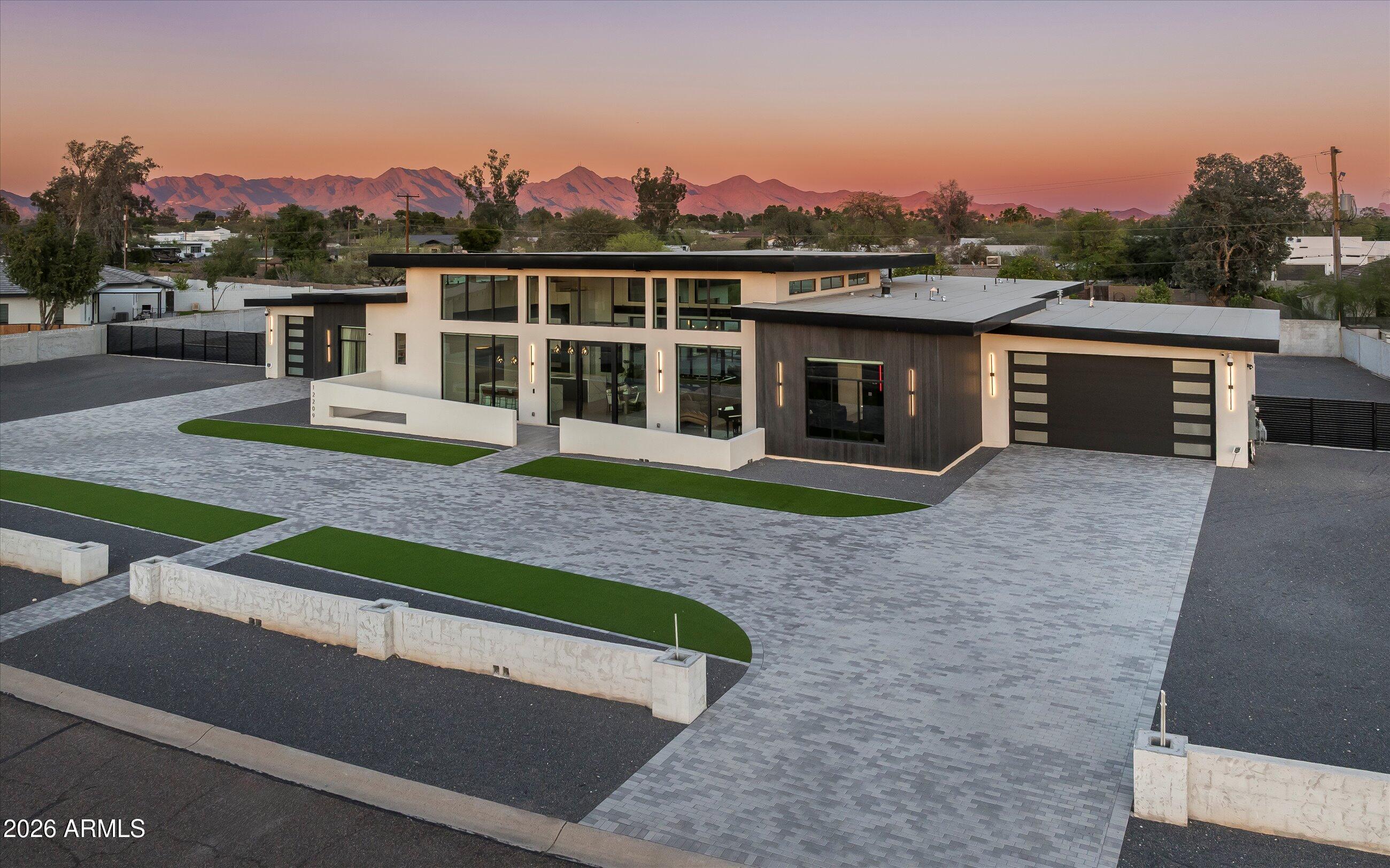 DESERT ESTATES 4 - Residential