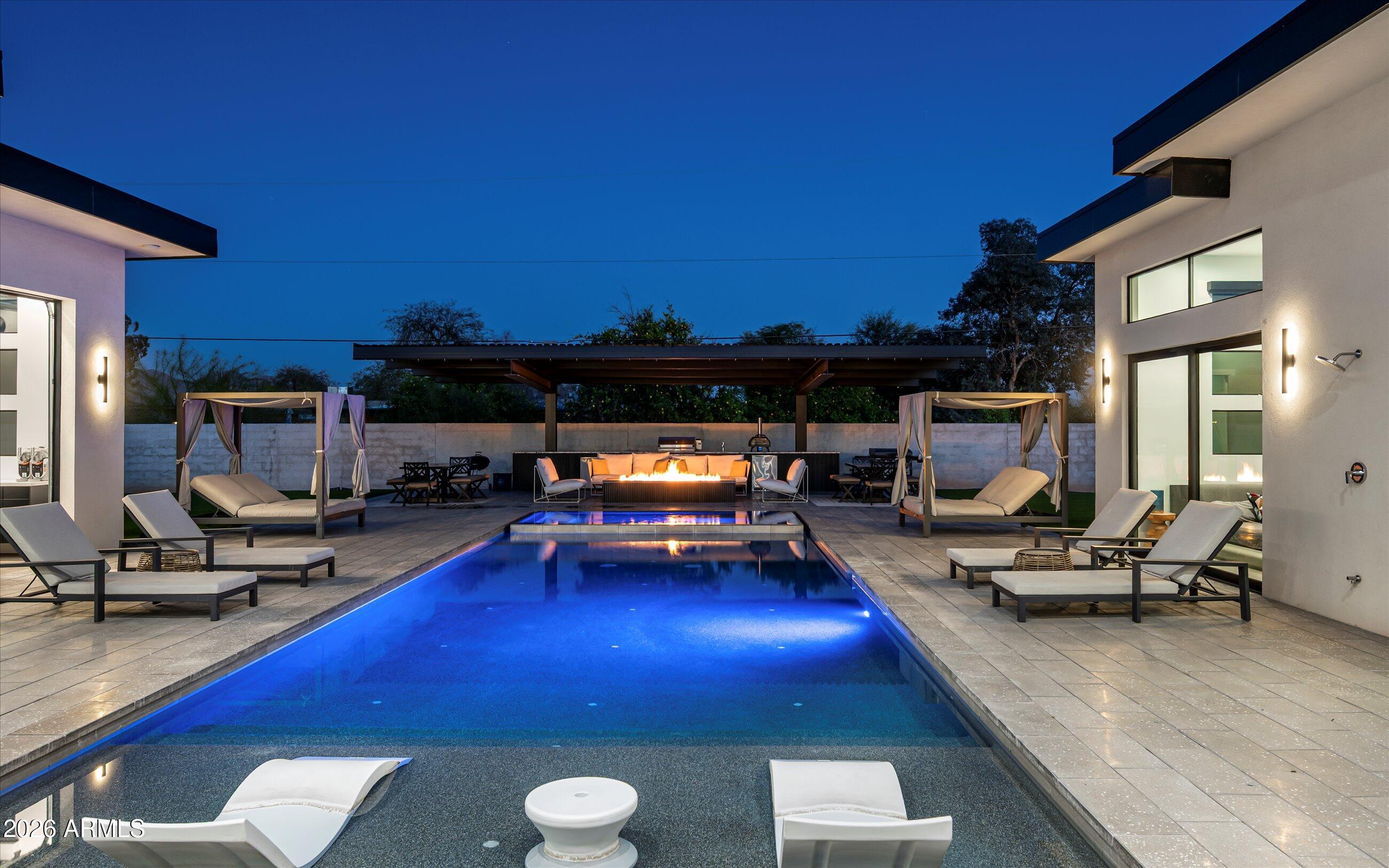 DESERT ESTATES 4 - Residential