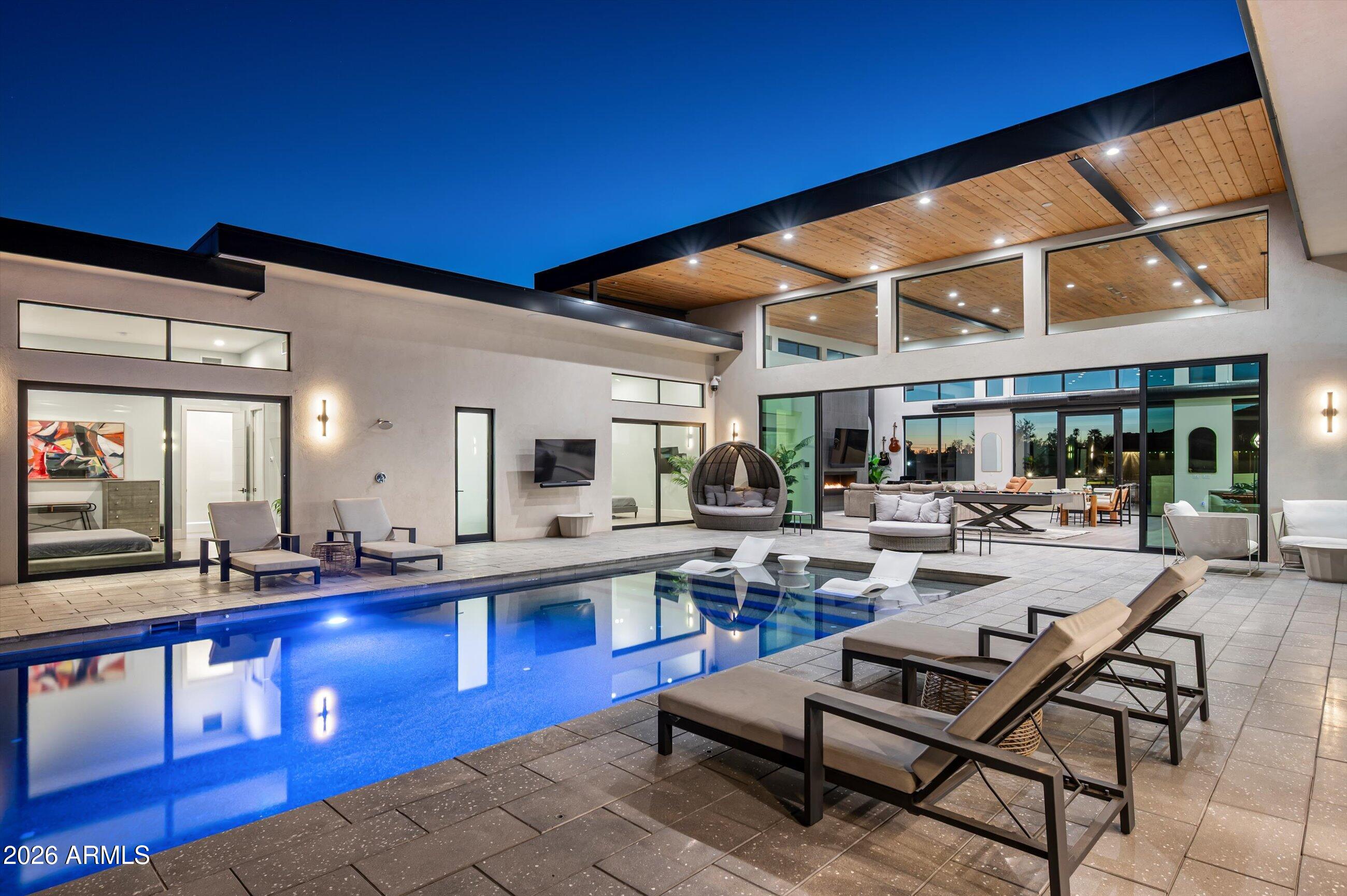 DESERT ESTATES 4 - Residential