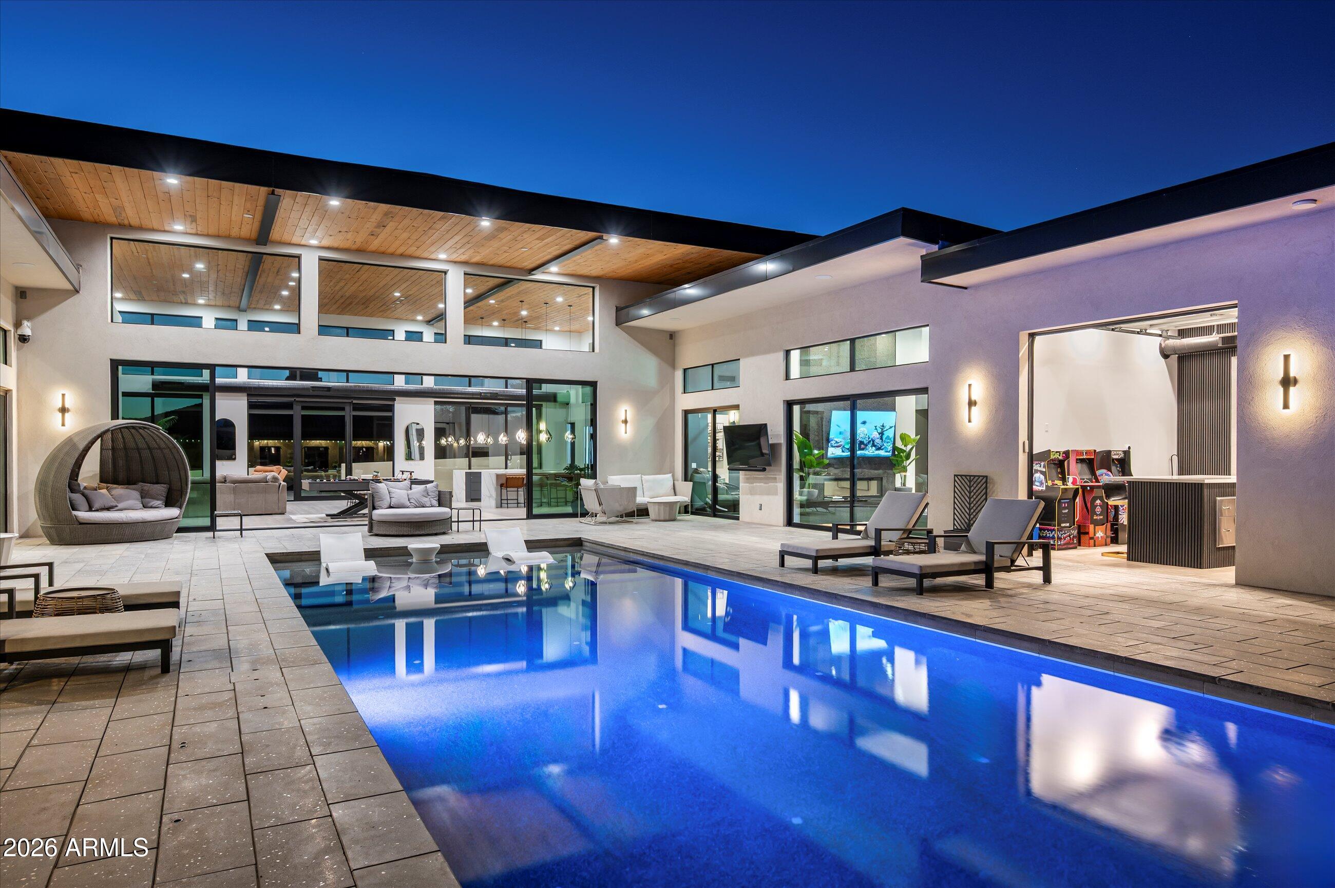 DESERT ESTATES 4 - Residential