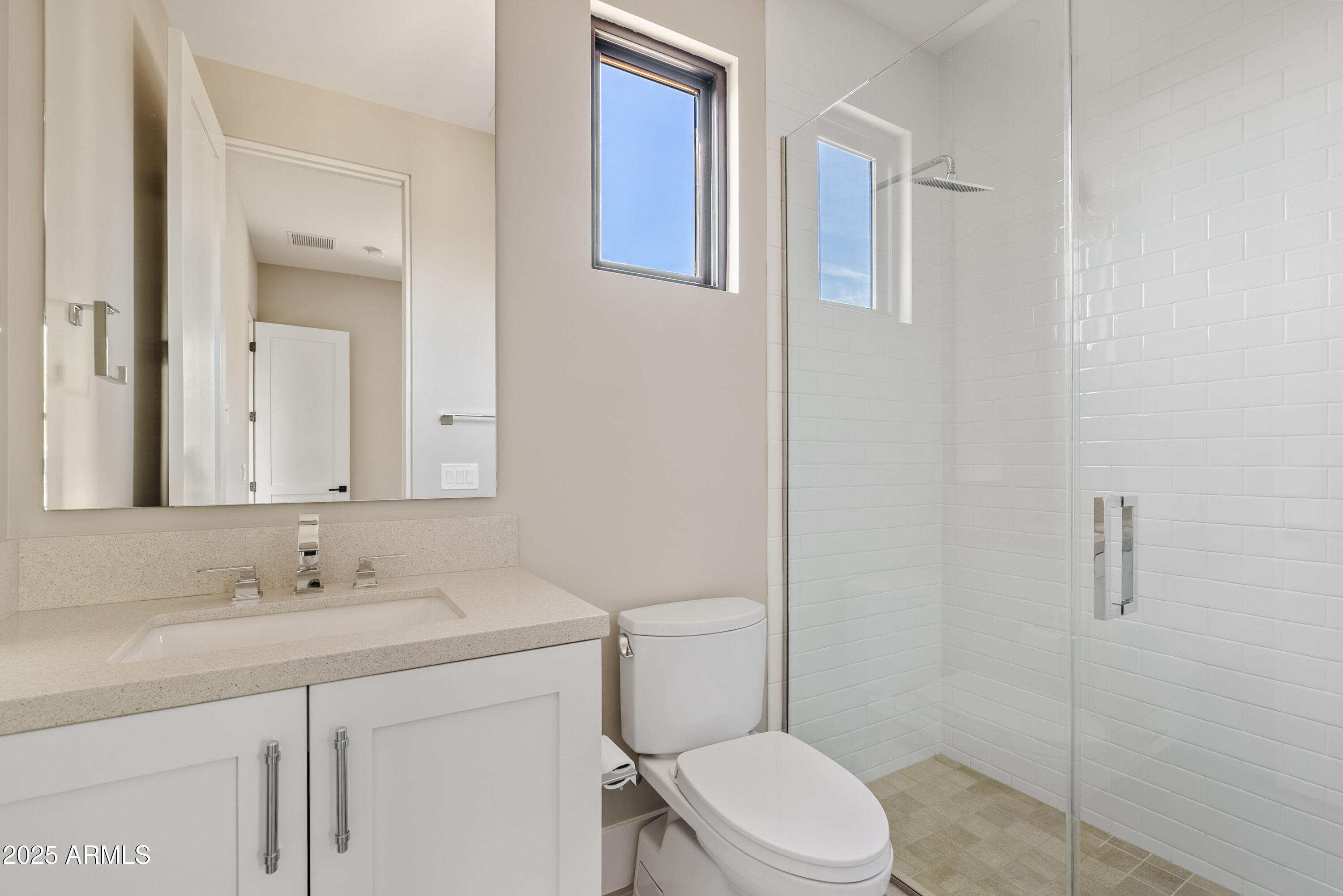 WHITE HORSE - Residential