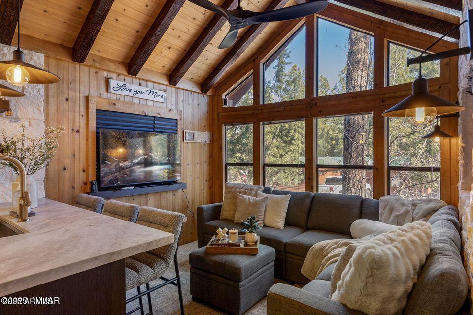 White Mountain Vacation Village - Residential