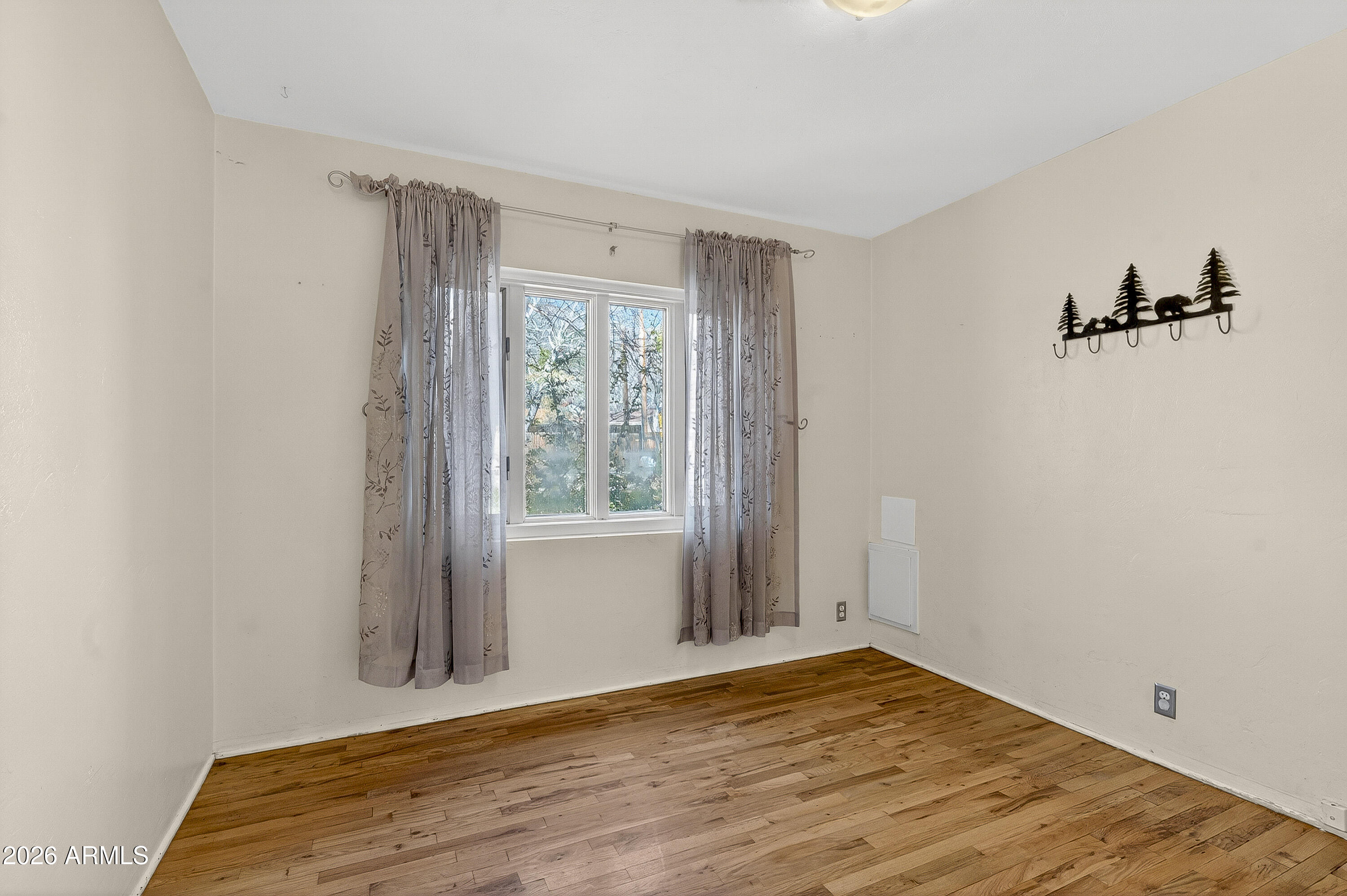 PINE PARK MANORS - Residential