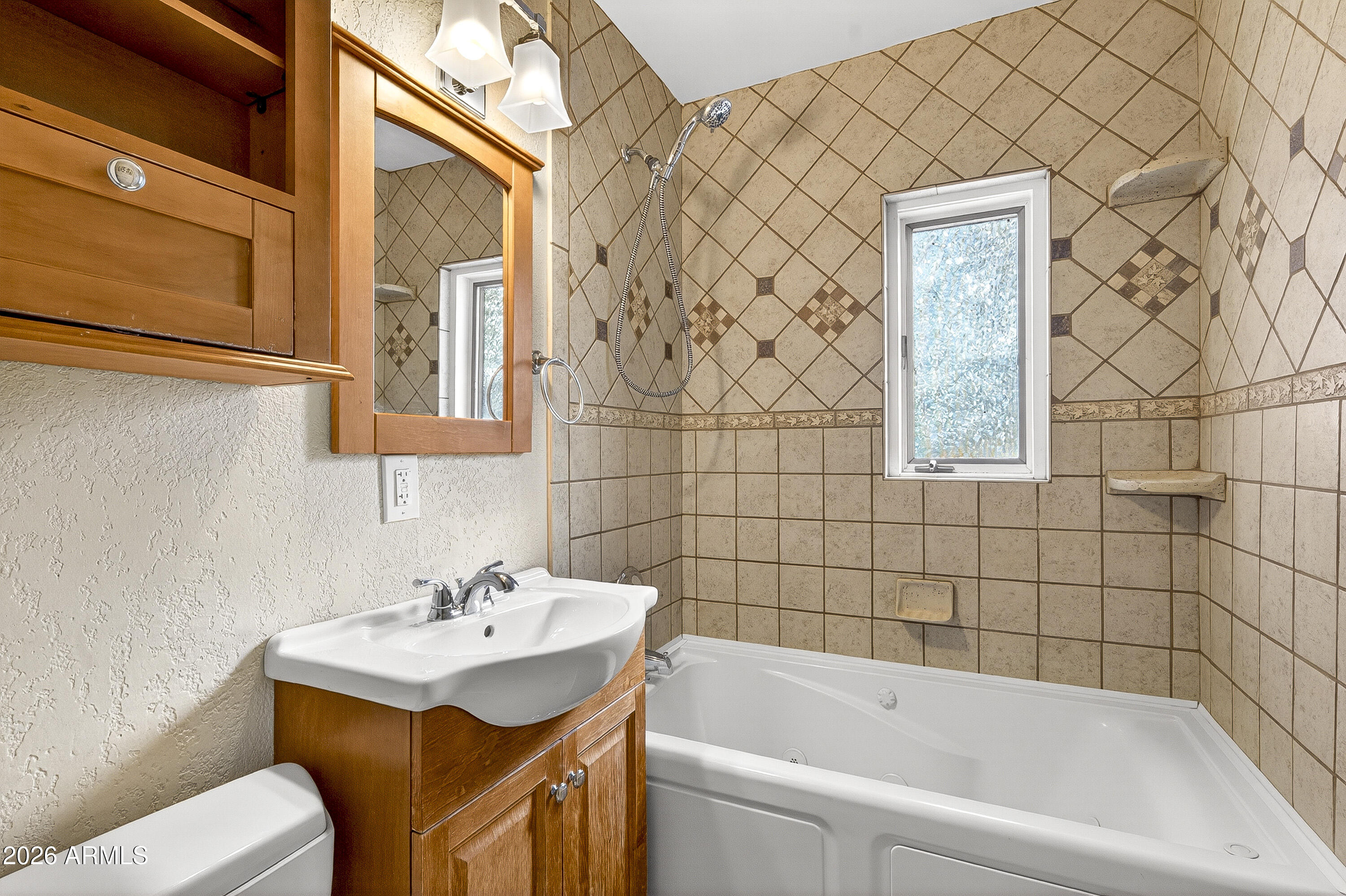 PINE PARK MANORS - Residential
