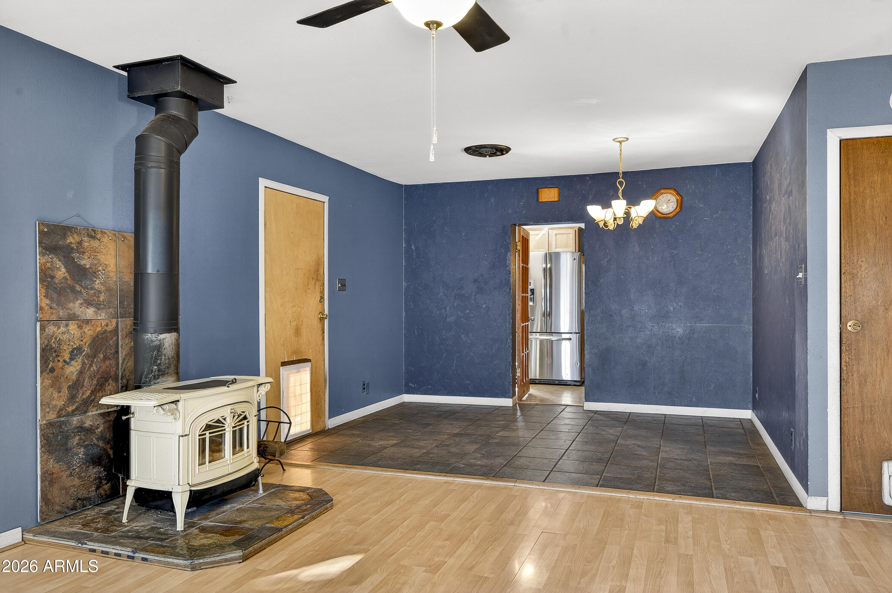 PINE PARK MANORS - Residential